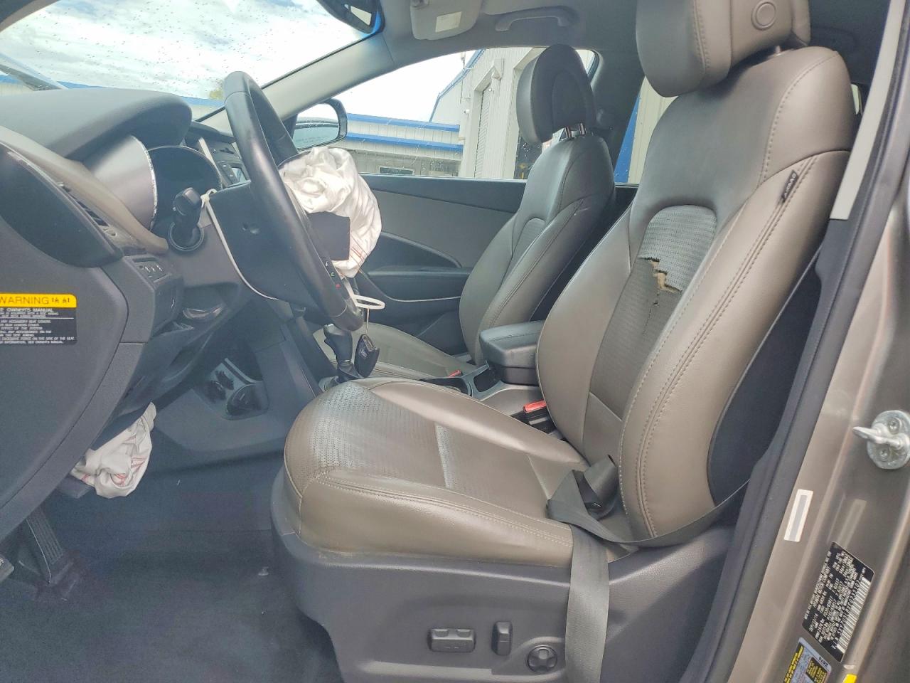 2014 Hyundai Santa Fe Sport 2.4l Silver vin: 5XYZU3LBXEG232102