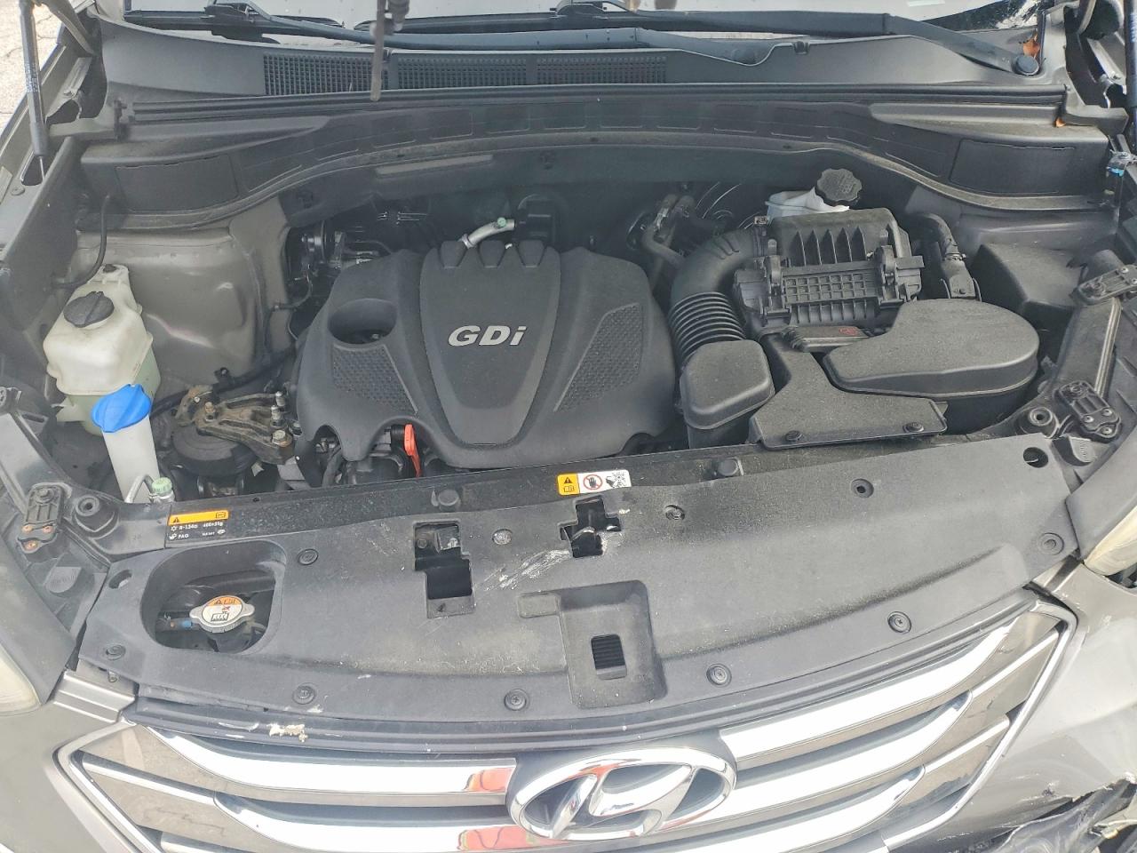 2014 Hyundai Santa Fe Sport 2.4l Silver vin: 5XYZU3LBXEG232102
