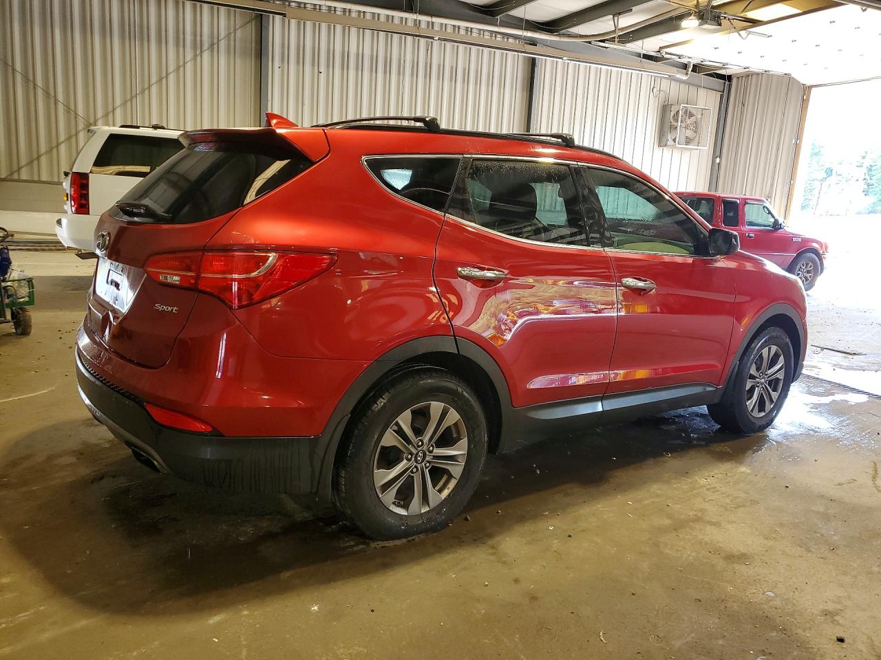 2015 Hyundai Santa Fe Sport 2.4l Red vin: 5XYZU3LBXFG286646