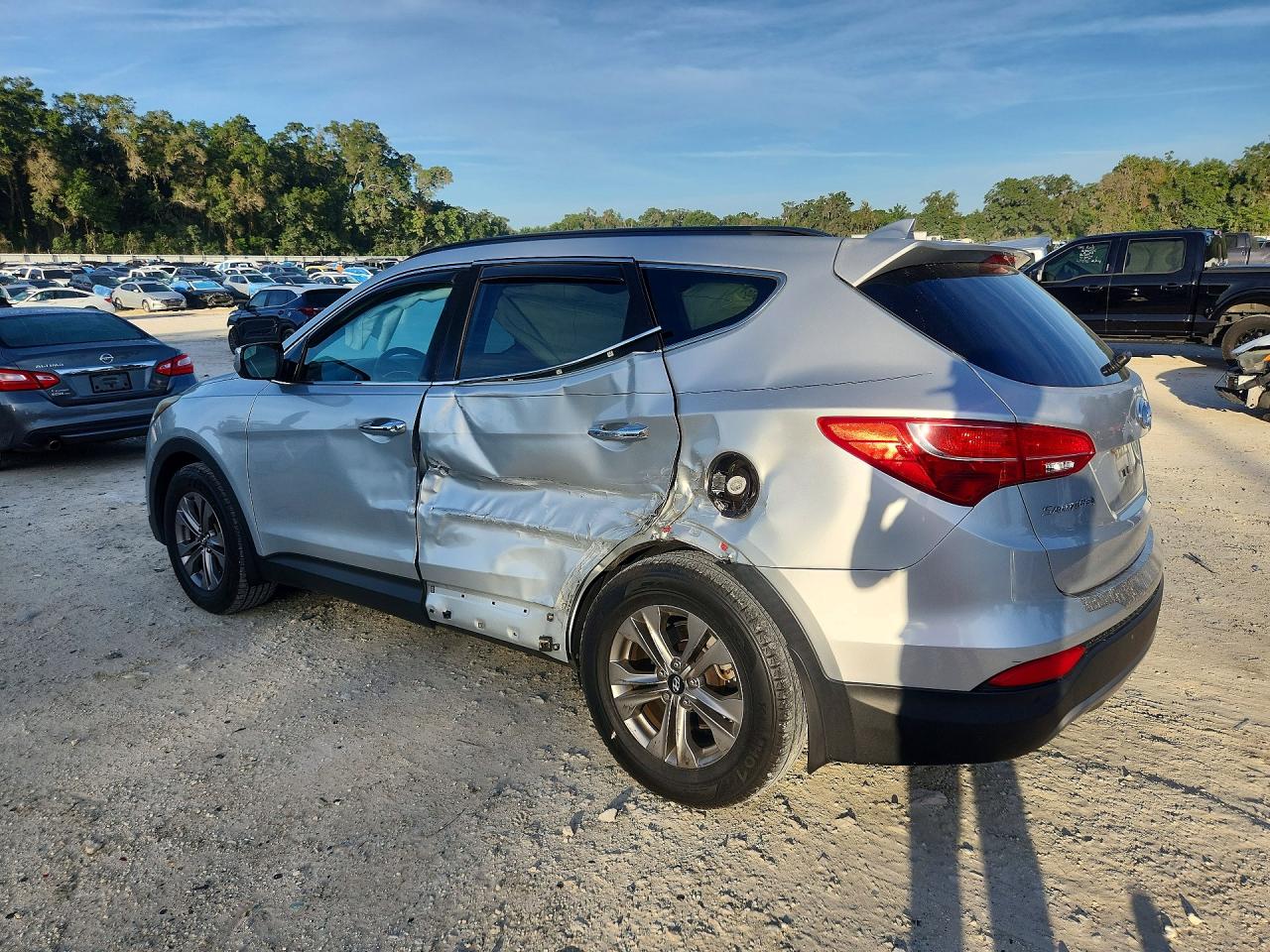 2015 Hyundai Santa Fe Sport 2.4l Silver vin: 5XYZU3LBXFG293967