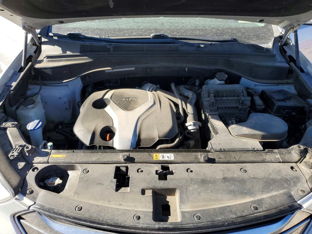 2013 Hyundai Santa Fe Серебряный vin: 5XYZUDLA0DG027352