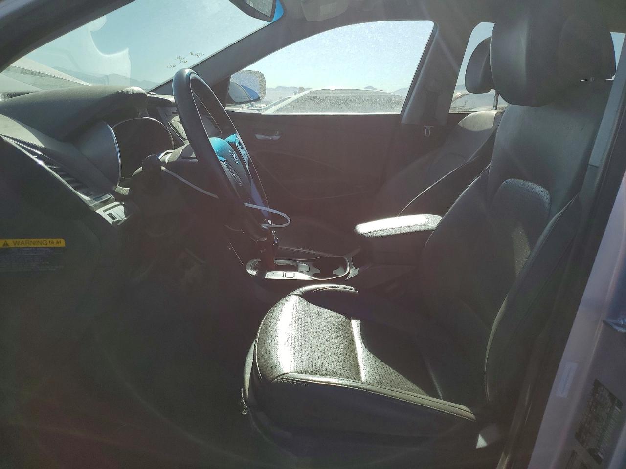 2013 Hyundai Santa Fe Серебряный vin: 5XYZUDLA0DG027352
