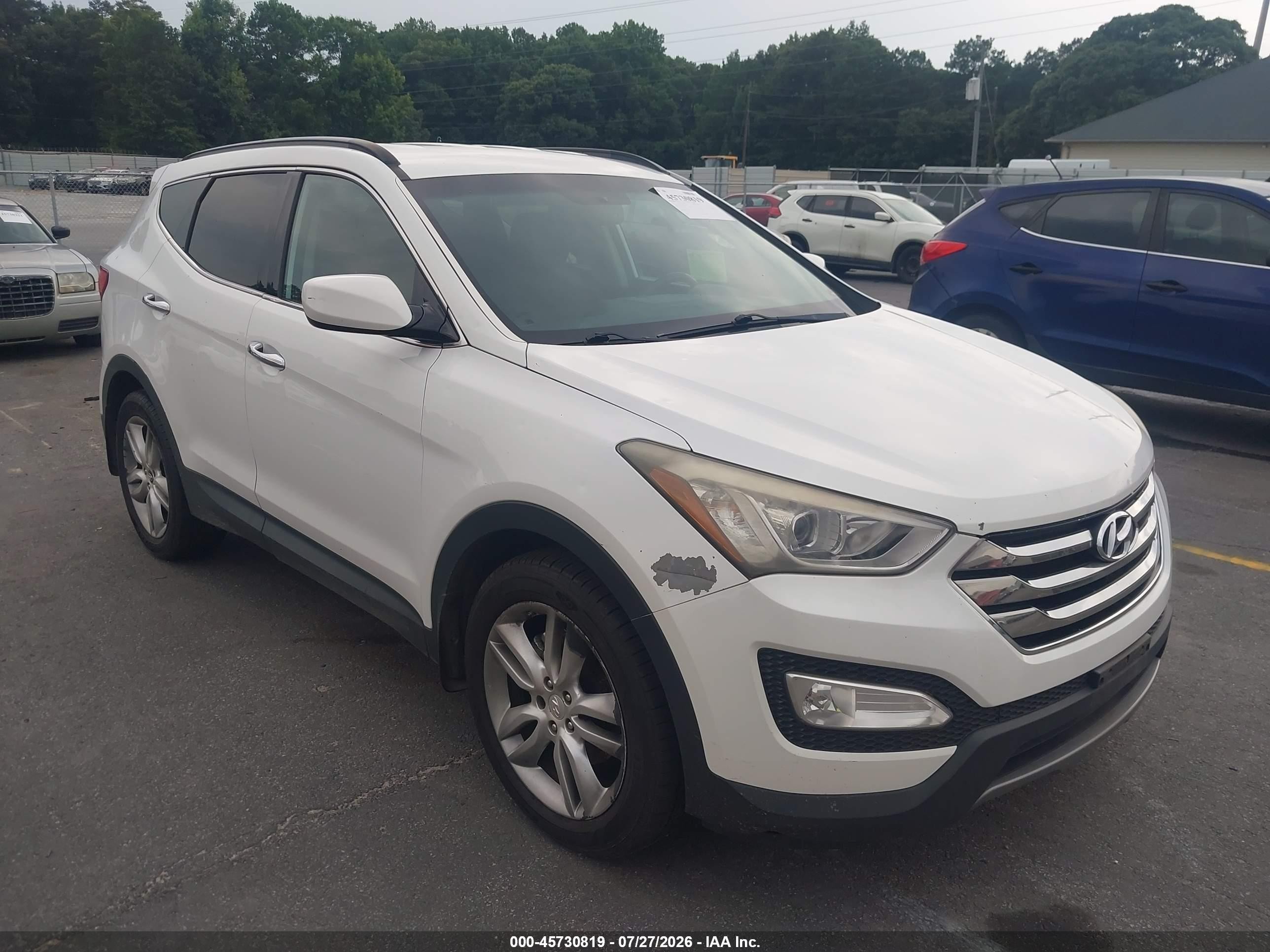 2013 Hyundai Santa Fe Sport 2.0t White vin: 5XYZUDLA0DG055877
