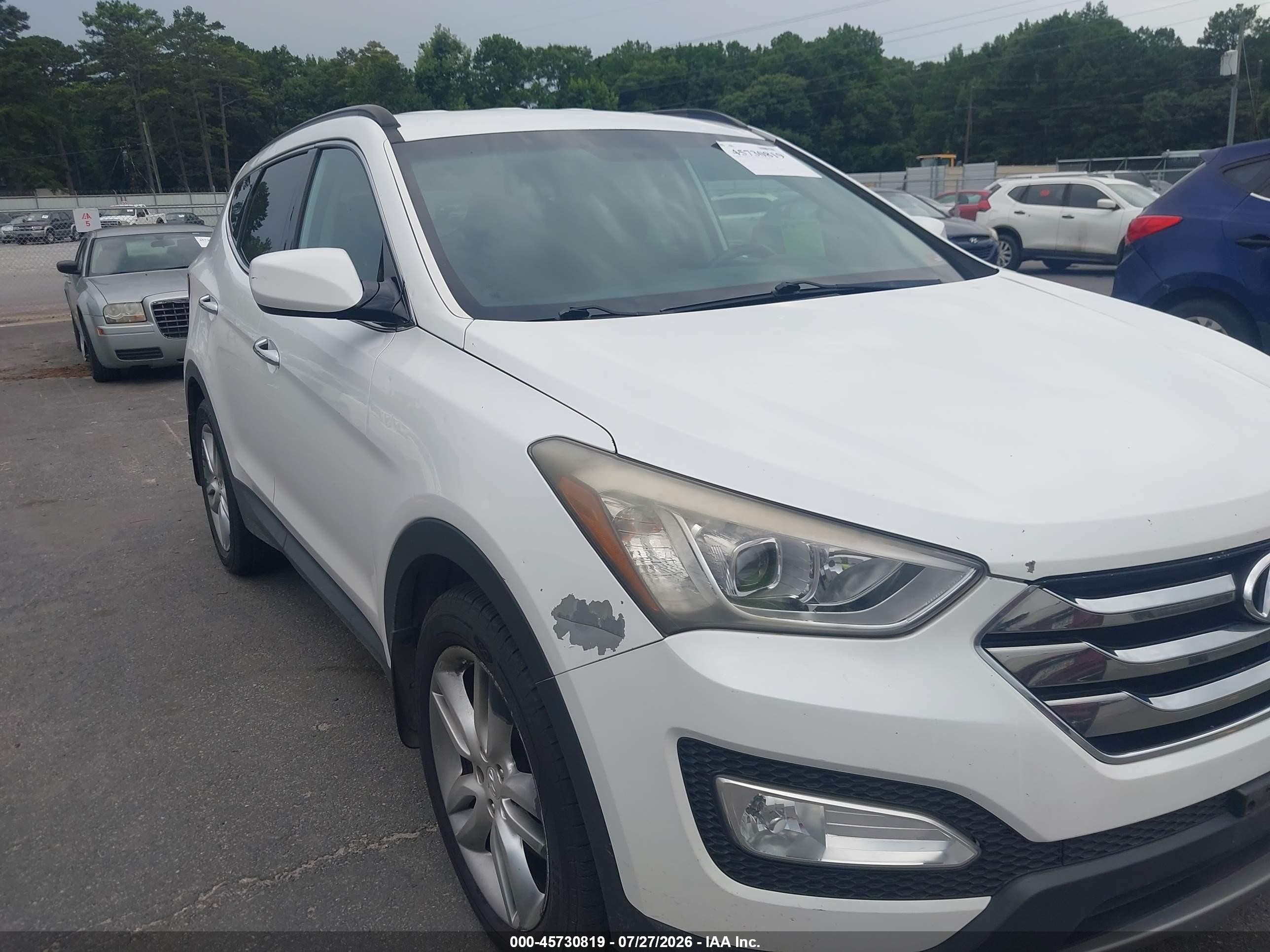 2013 Hyundai Santa Fe Sport 2.0t White vin: 5XYZUDLA0DG055877