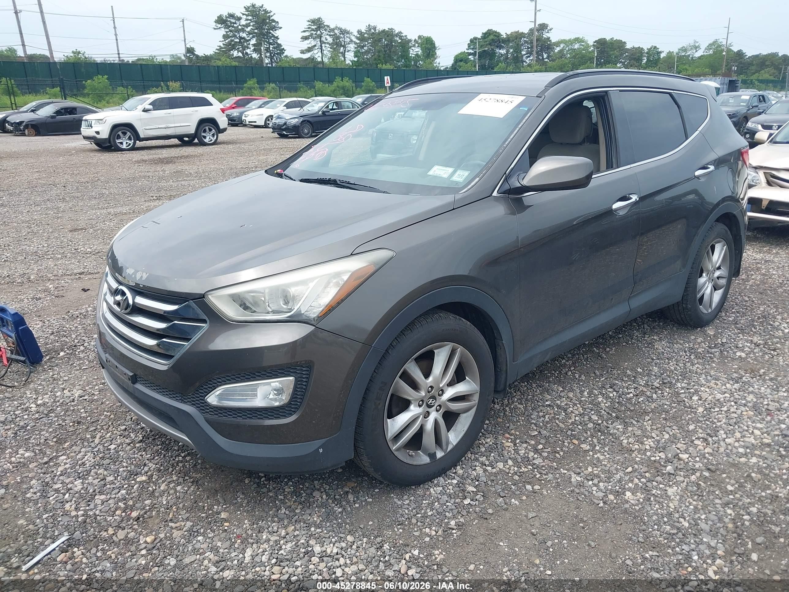 2013 Hyundai Santa Fe Sport 2.0t Brown vin: 5XYZUDLA0DG086370