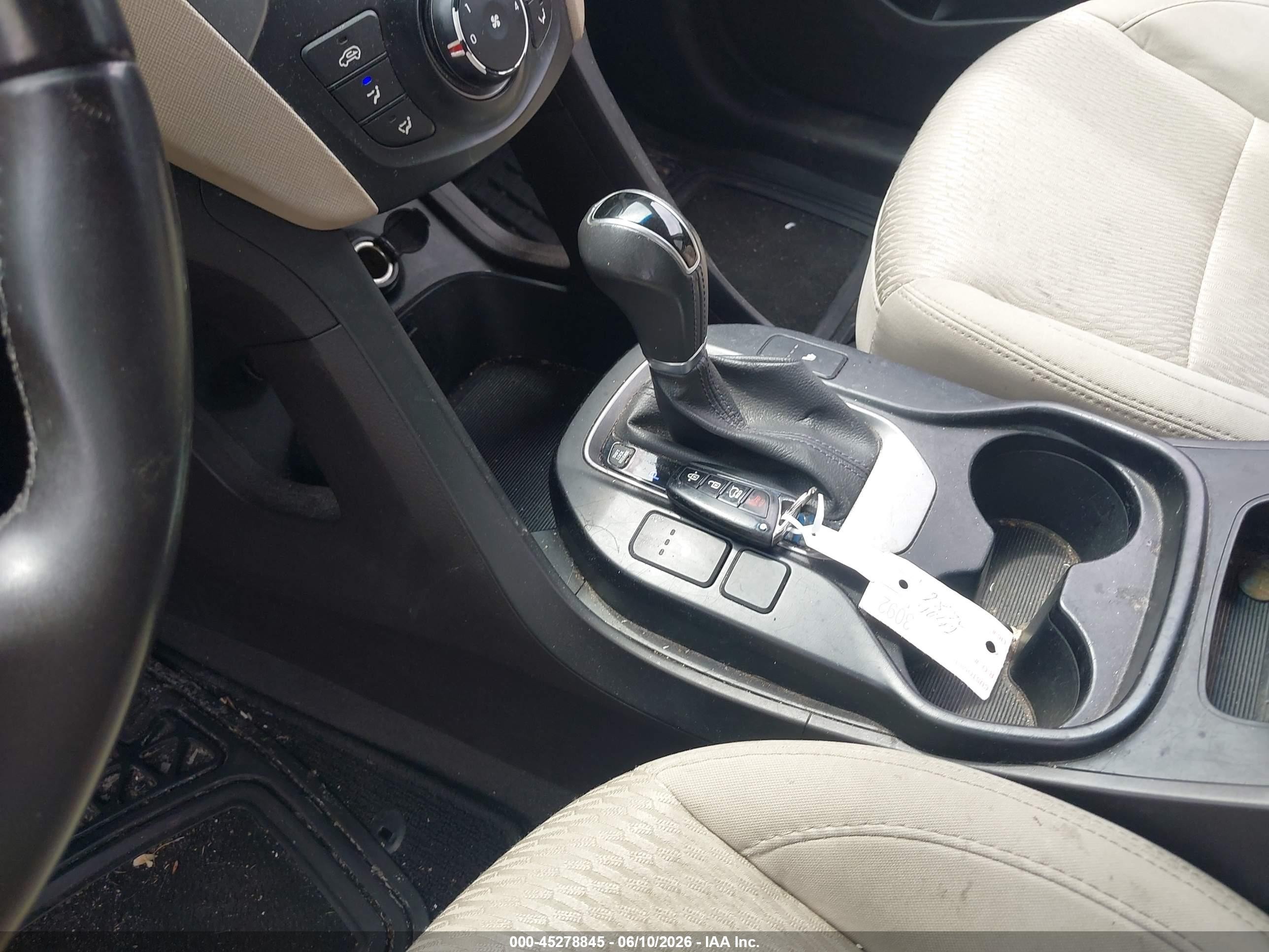 2013 Hyundai Santa Fe Sport 2.0t Brown vin: 5XYZUDLA0DG086370