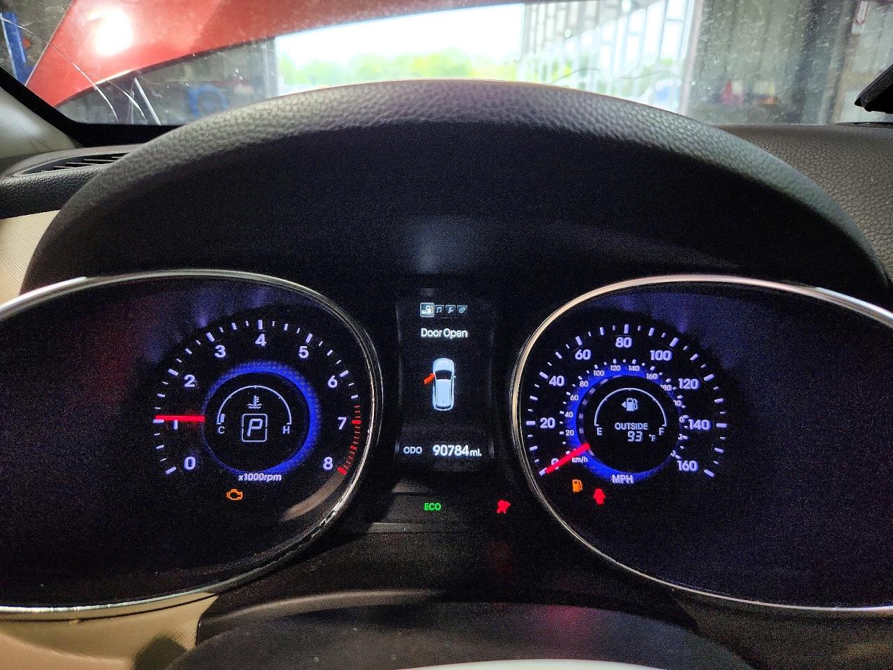 2013 Hyundai Santa Fe Sport 2.0t Red vin: 5XYZUDLA0DG119352