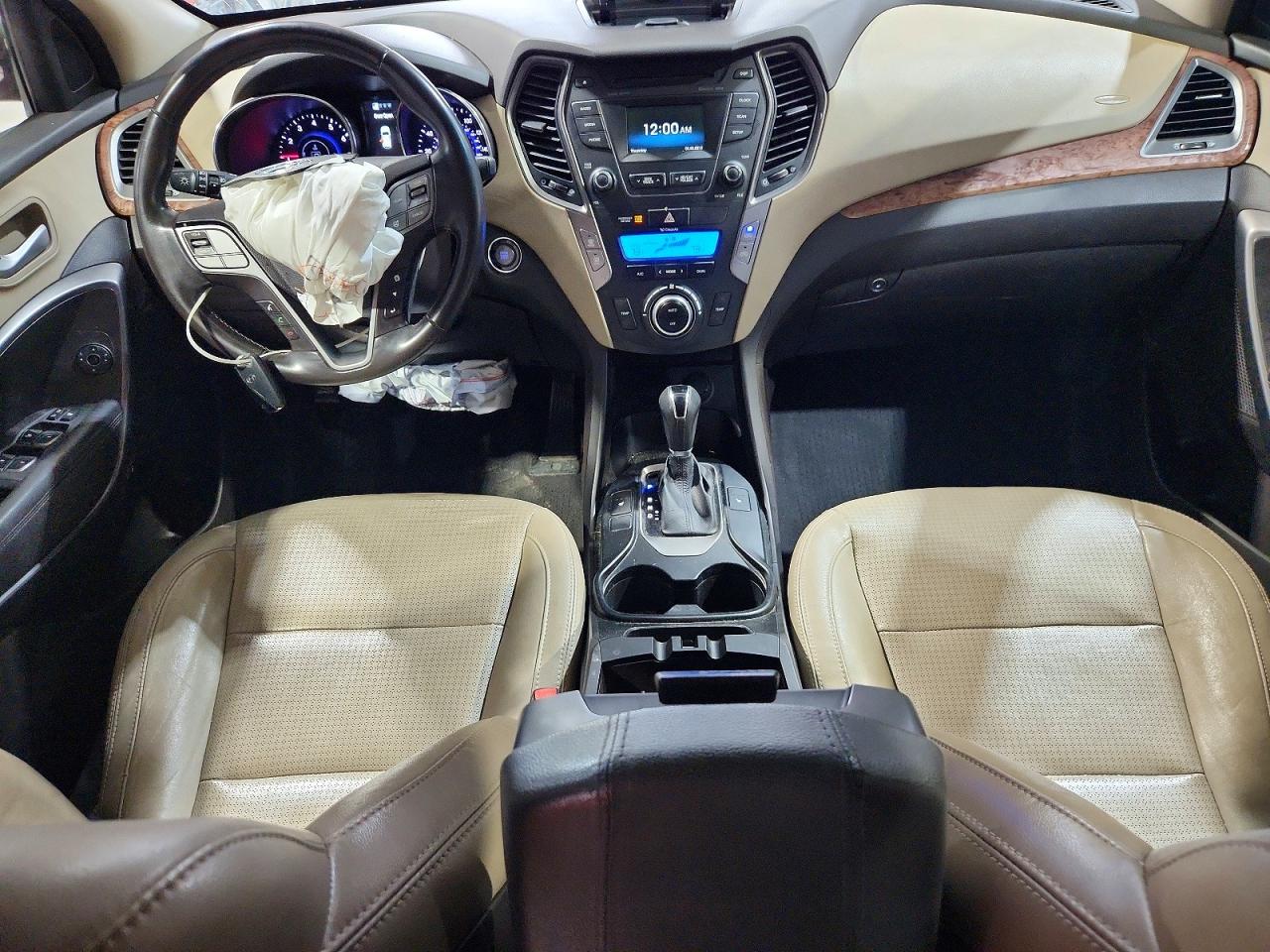 2013 Hyundai Santa Fe Sport 2.0t Red vin: 5XYZUDLA0DG119352
