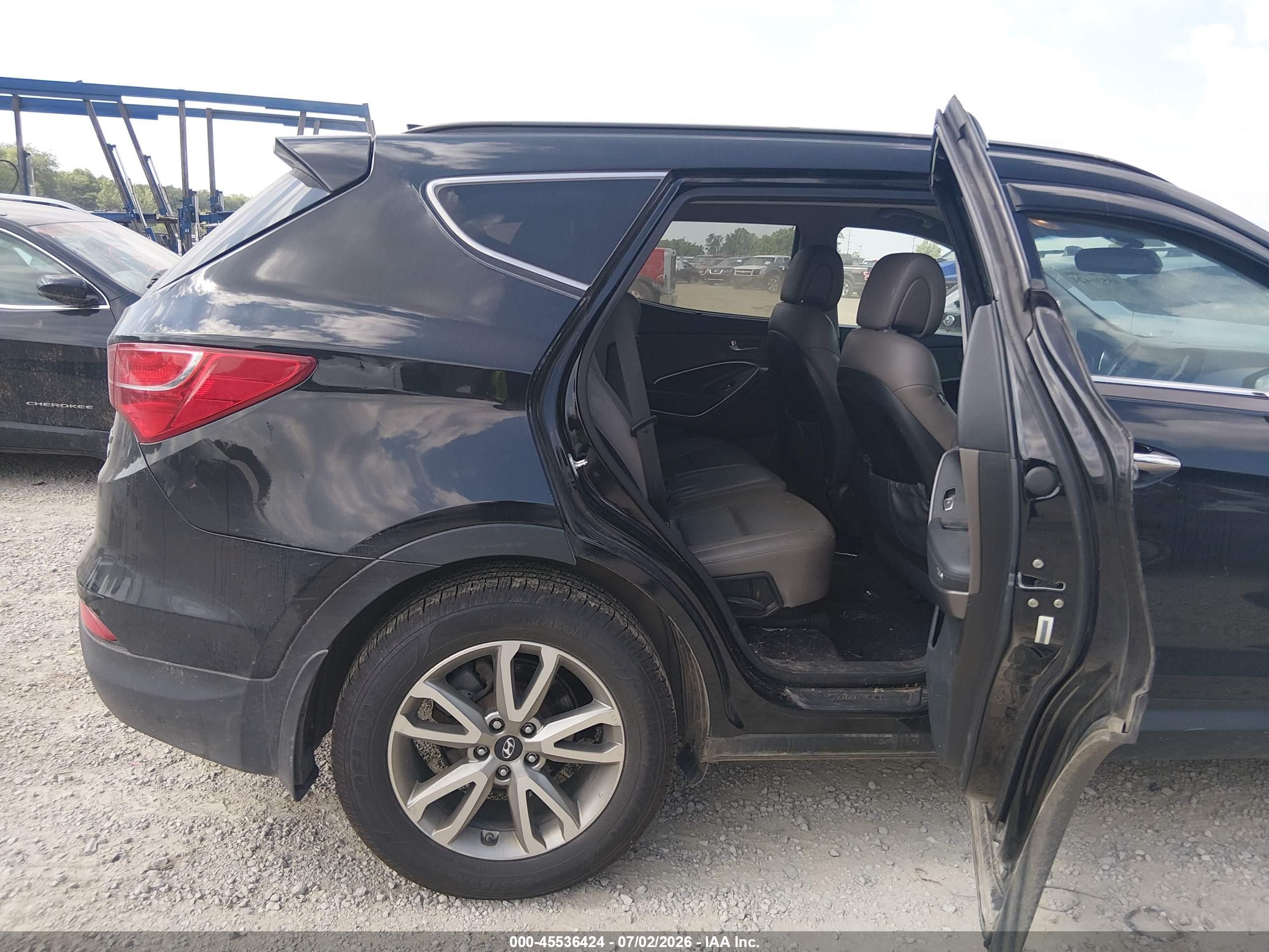 2015 Hyundai Santa Fe Sport 2.0l Turbo Черный vin: 5XYZUDLA0FG265205