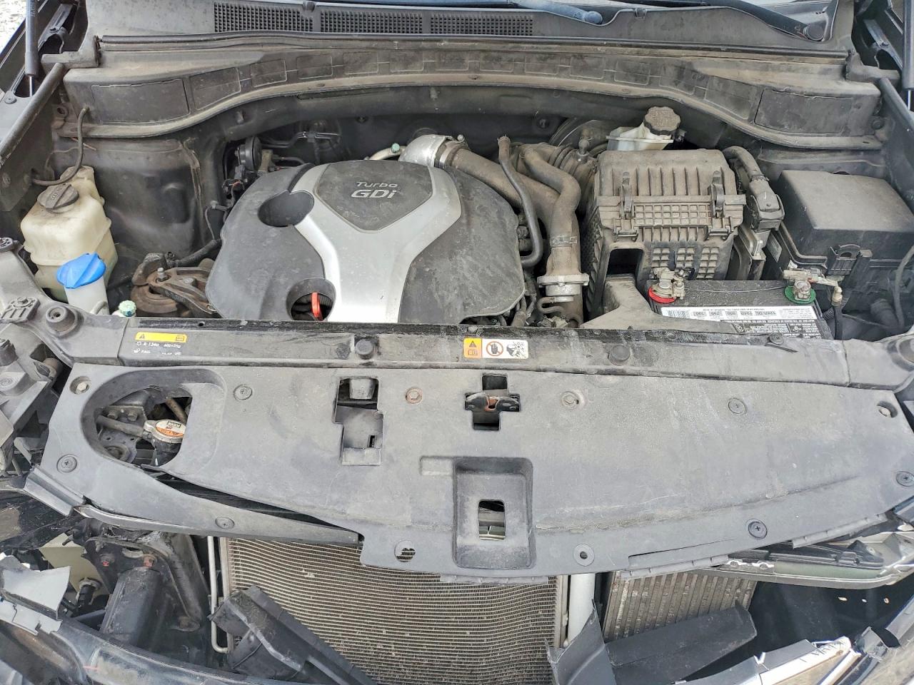 2015 Hyundai Santa Fe Sport 2.0t Черный vin: 5XYZUDLA0FG266371