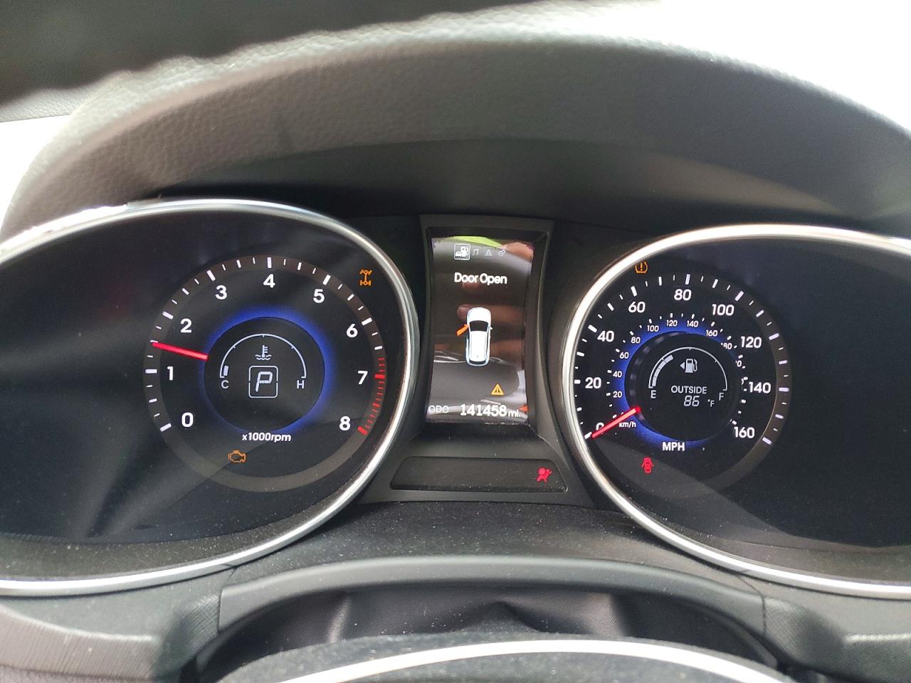 2015 Hyundai Santa Fe Sport 2.0t Черный vin: 5XYZUDLA0FG266371