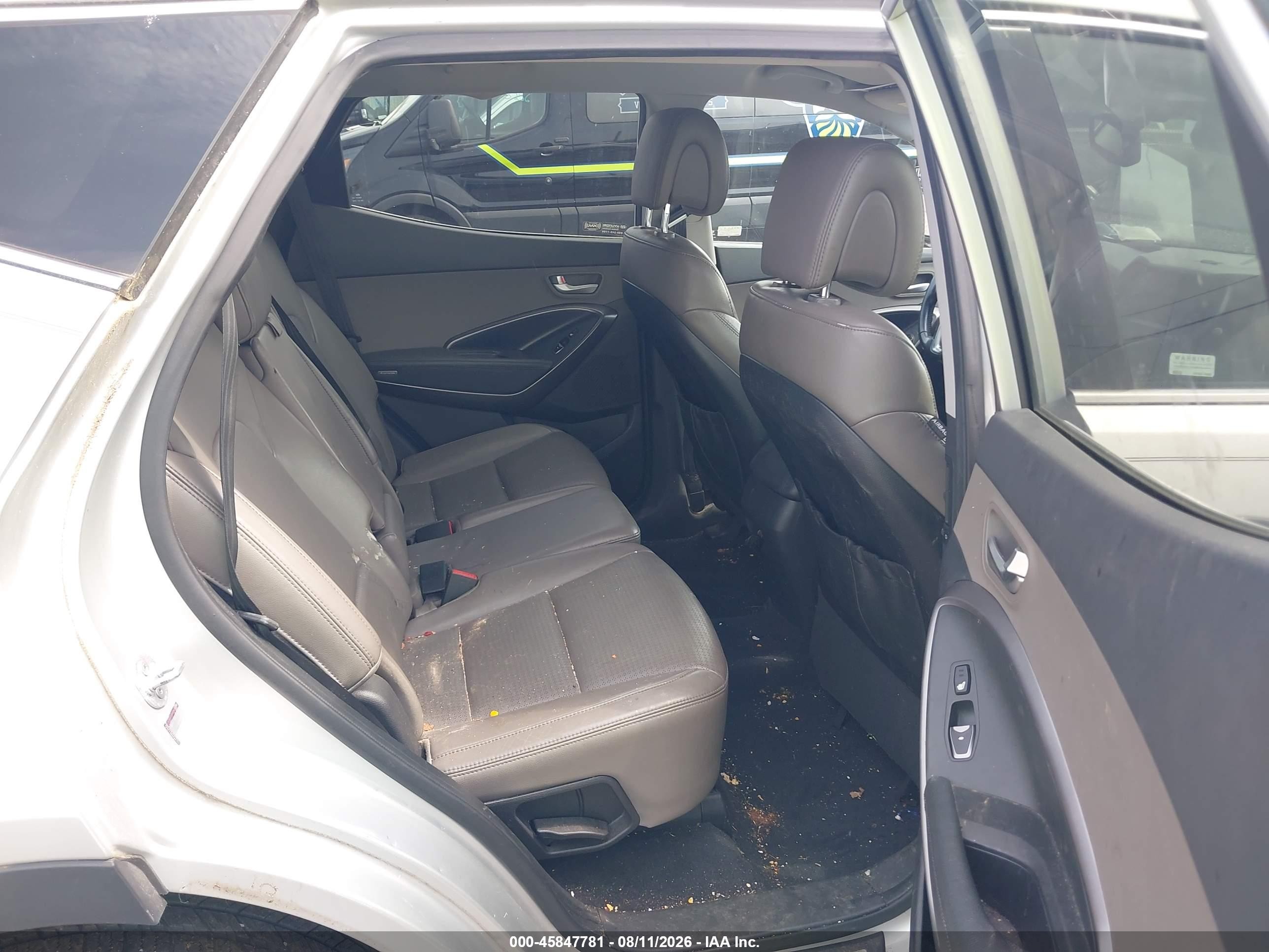 2013 Hyundai Santa Fe Sport 2.0t Silver vin: 5XYZUDLA1DG001469