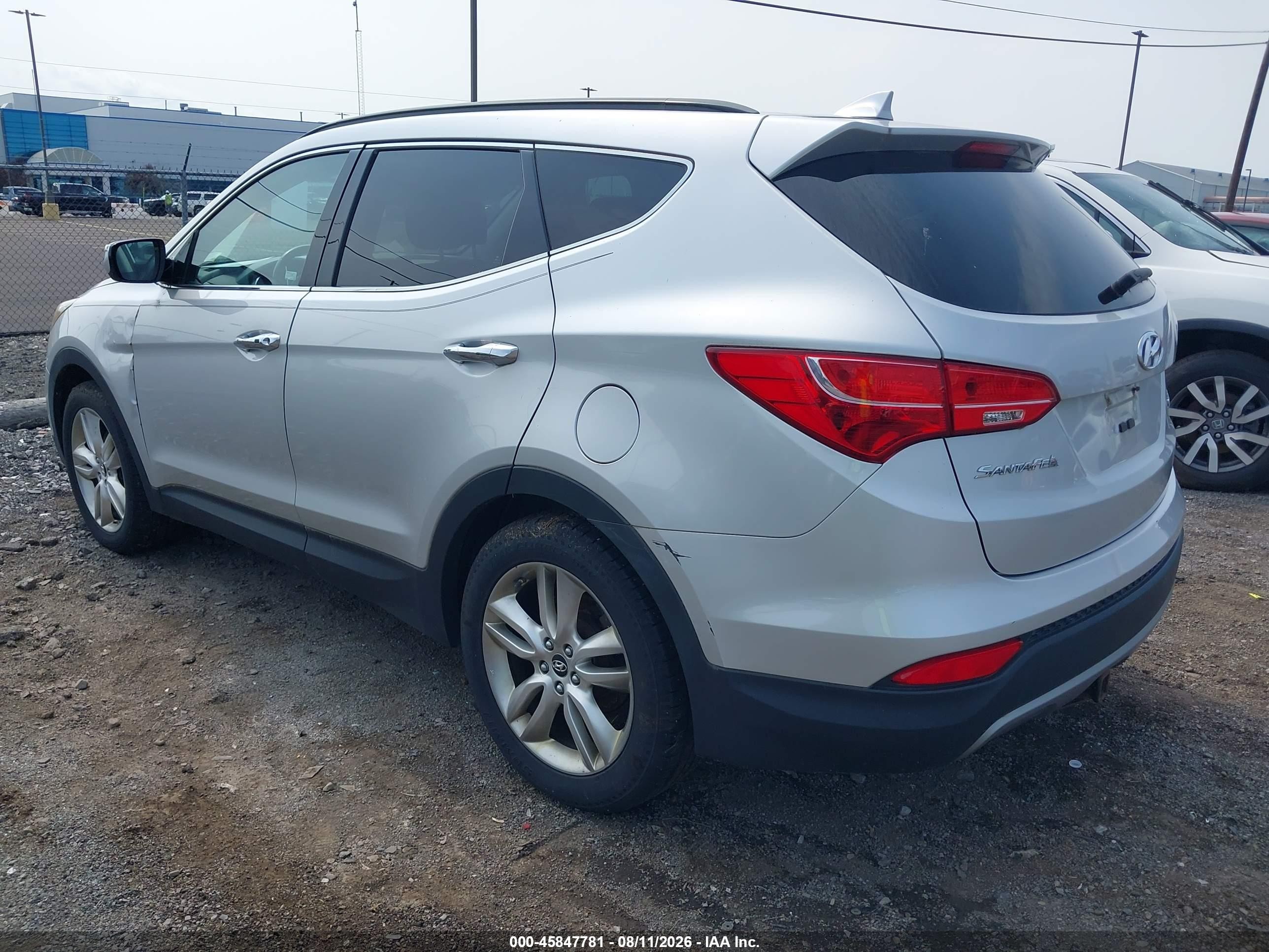 2013 Hyundai Santa Fe Sport 2.0t Silver vin: 5XYZUDLA1DG001469
