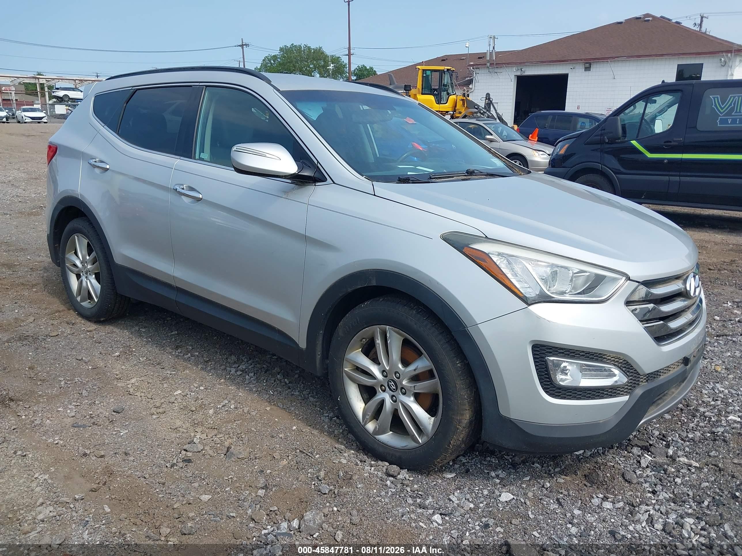 2013 Hyundai Santa Fe Sport 2.0t Silver vin: 5XYZUDLA1DG001469