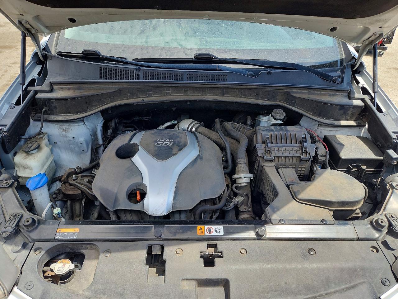 2013 Hyundai Santa Fe Sport 2.0t Gray vin: 5XYZUDLA1DG052650