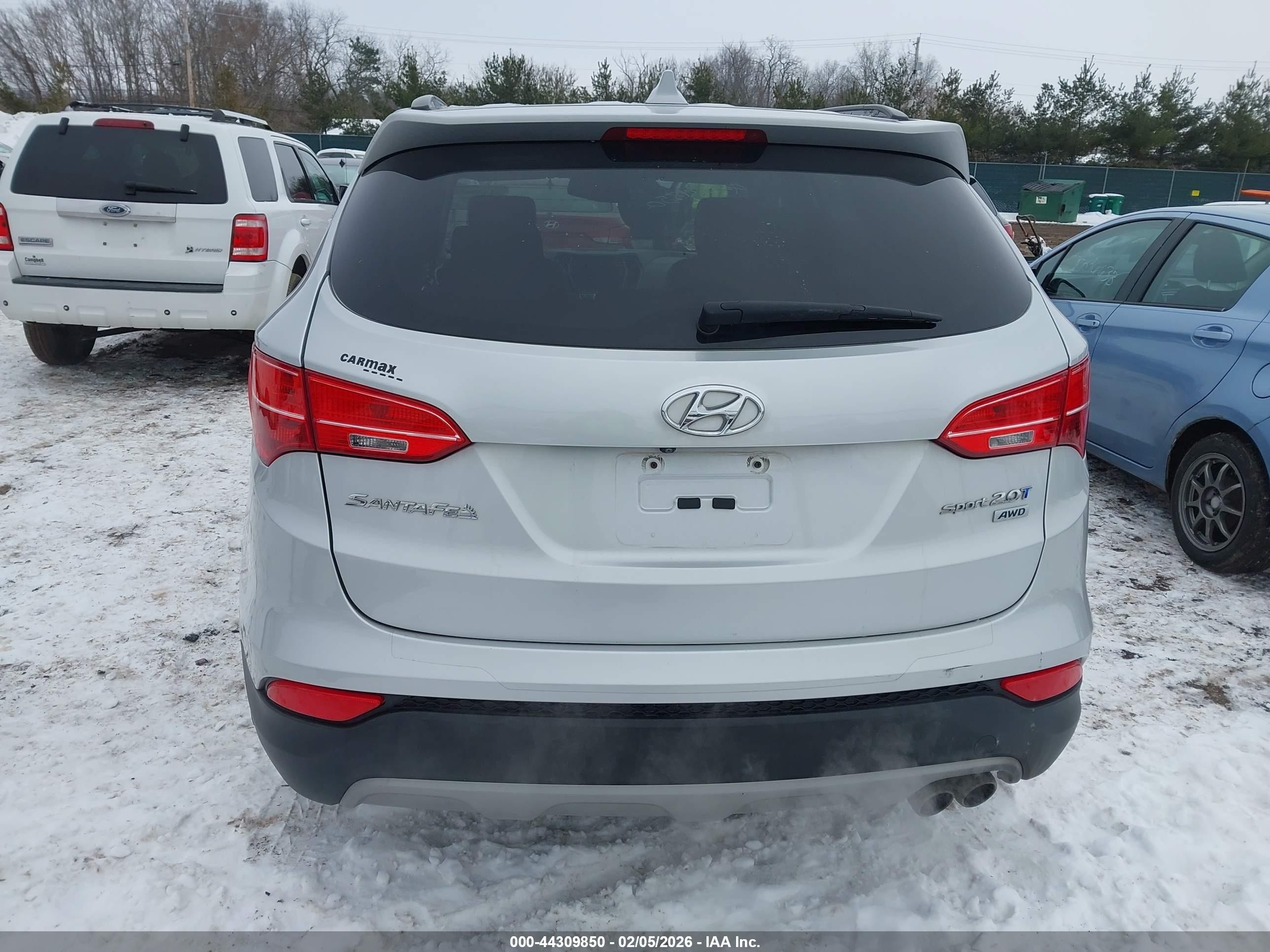 2014 Hyundai Santa Fe Sport 2.0l Turbo Silver vin: 5XYZUDLA1EG189640