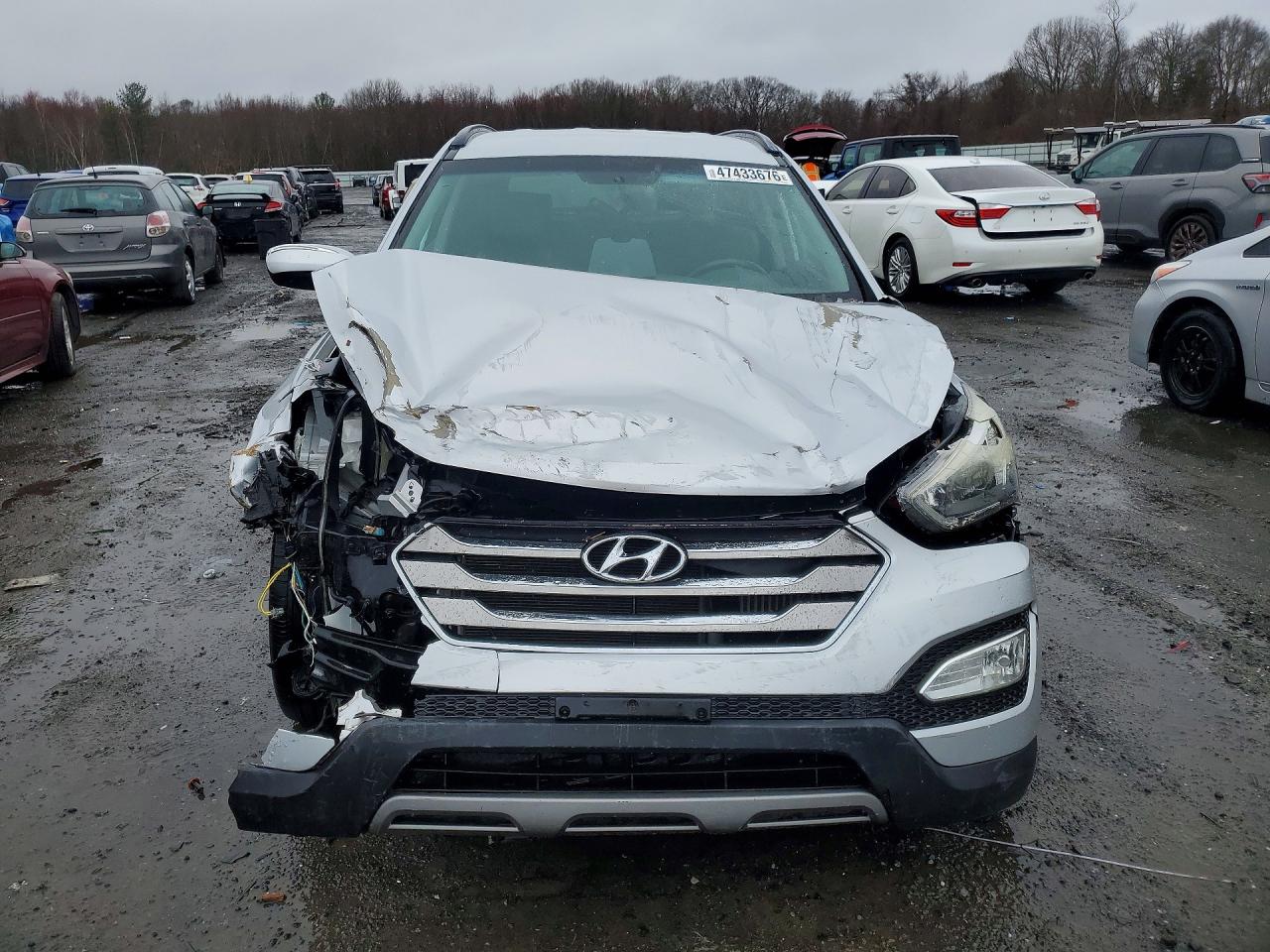 2013 Hyundai Santa Fe Sport 2.0t Silver vin: 5XYZUDLA2DG084720