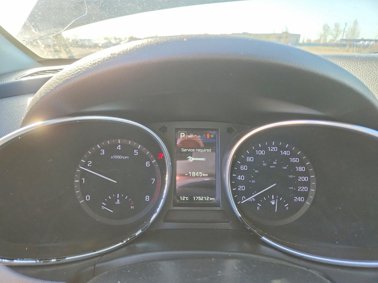 2017 Hyundai Santa Fe Sport 2.0t Серый vin: 5XYZUDLA2HG482659