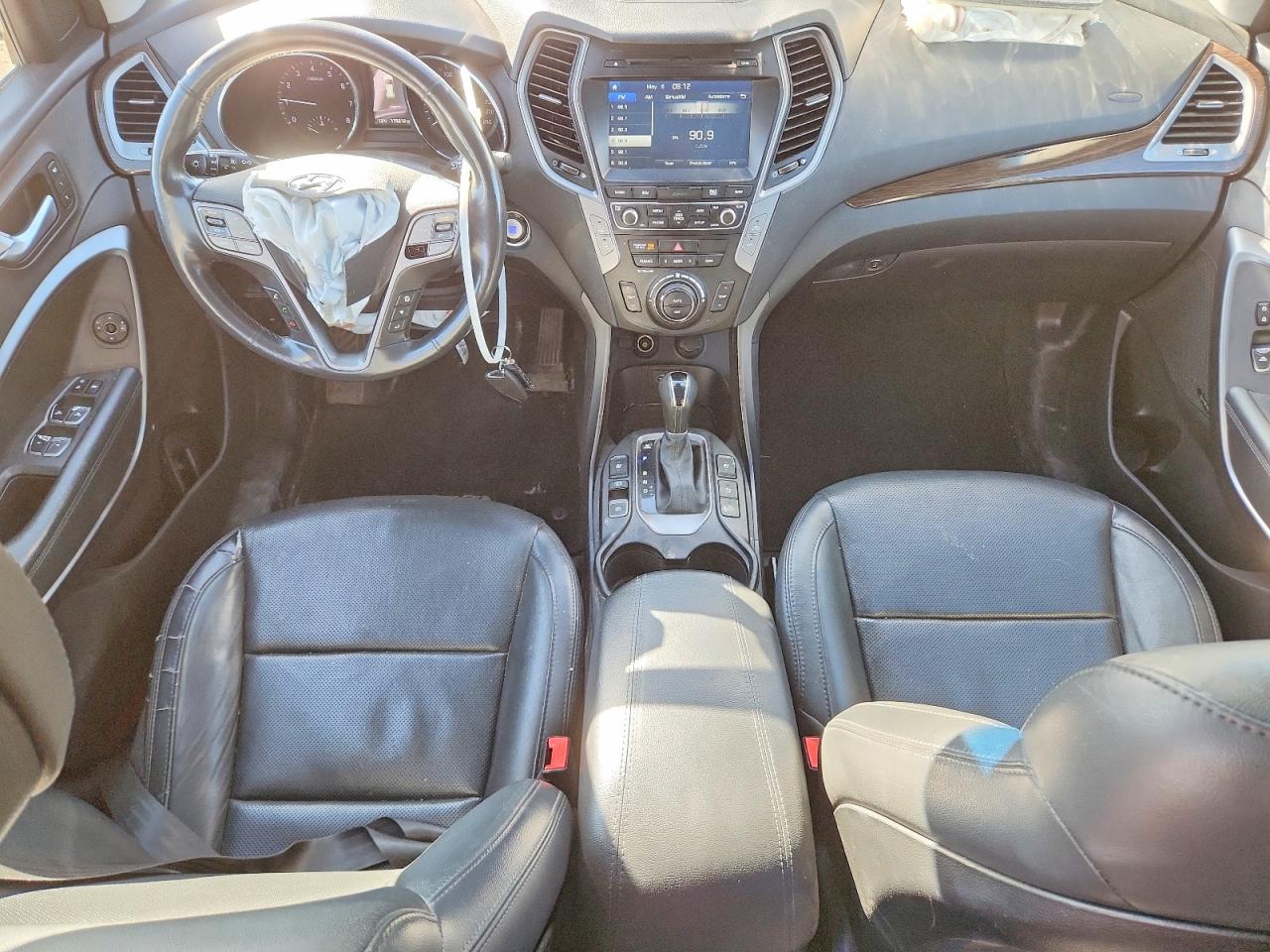 2017 Hyundai Santa Fe Sport 2.0t Серый vin: 5XYZUDLA2HG482659