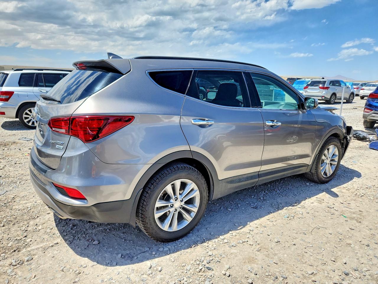 2018 Hyundai Santa Fe Sport 2.0t Угольный vin: 5XYZUDLA2JG527685