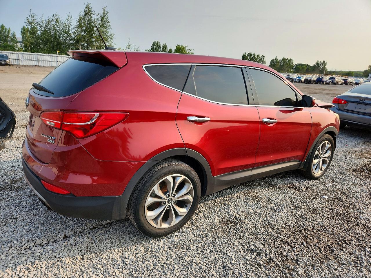 2013 Hyundai Santa Fe Sport 2.0t Red vin: 5XYZUDLA3DG018337