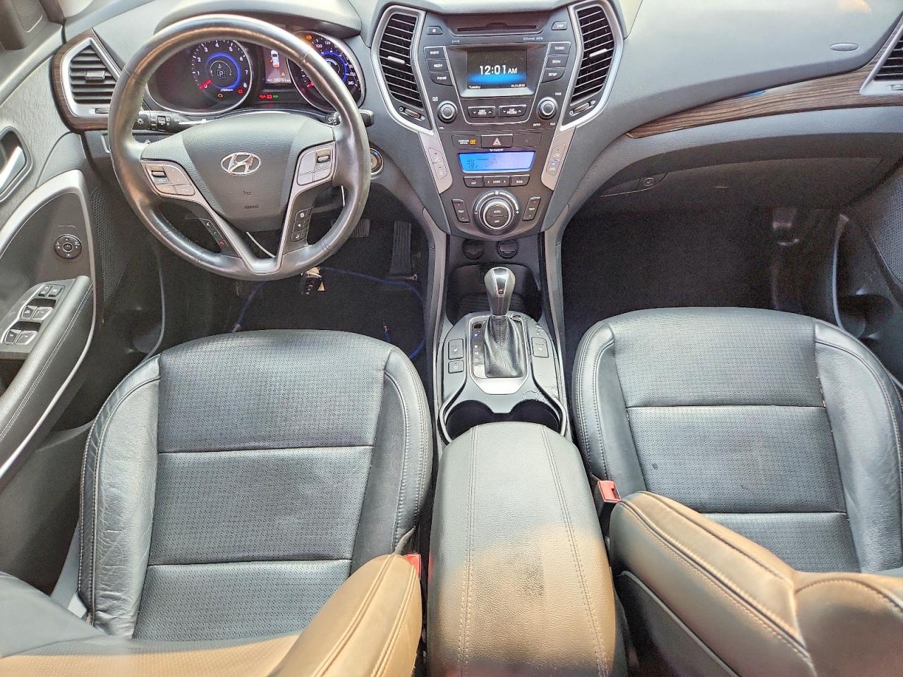 2013 Hyundai Santa Fe Sport 2.0t Red vin: 5XYZUDLA3DG018337