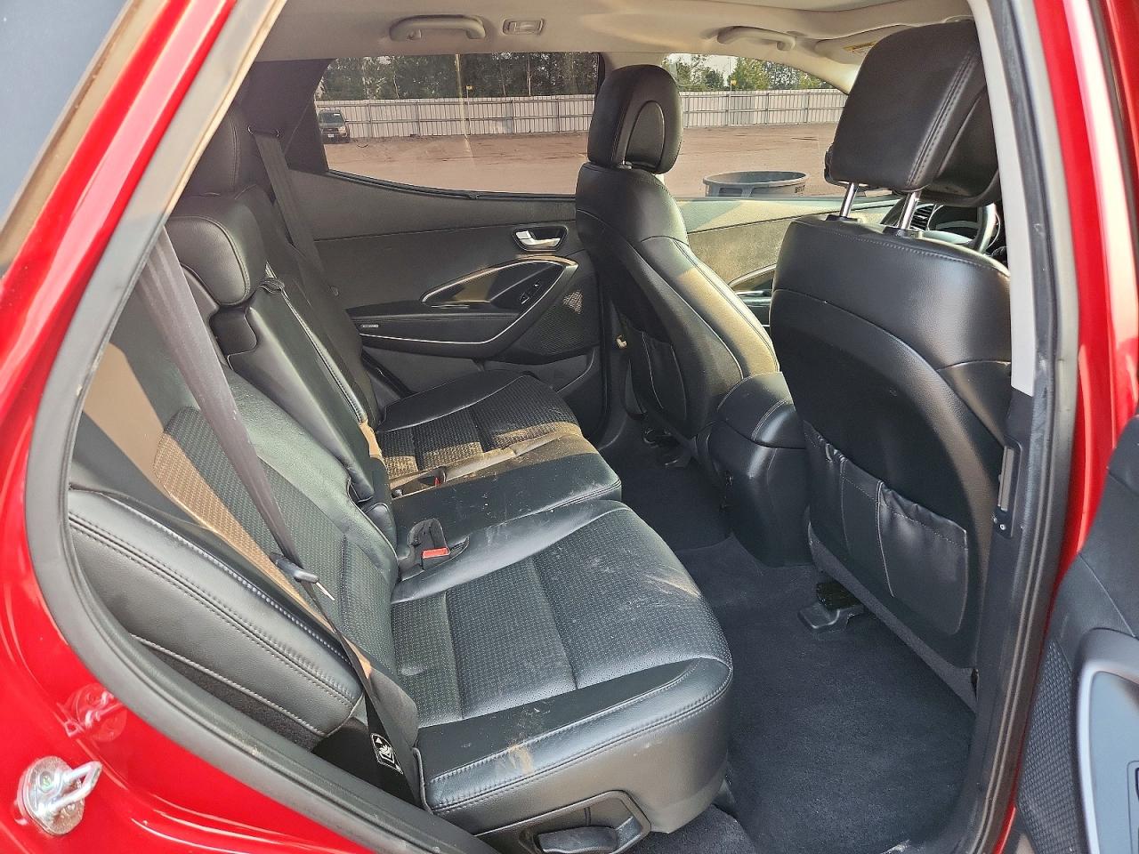 2013 Hyundai Santa Fe Sport 2.0t Red vin: 5XYZUDLA3DG018337