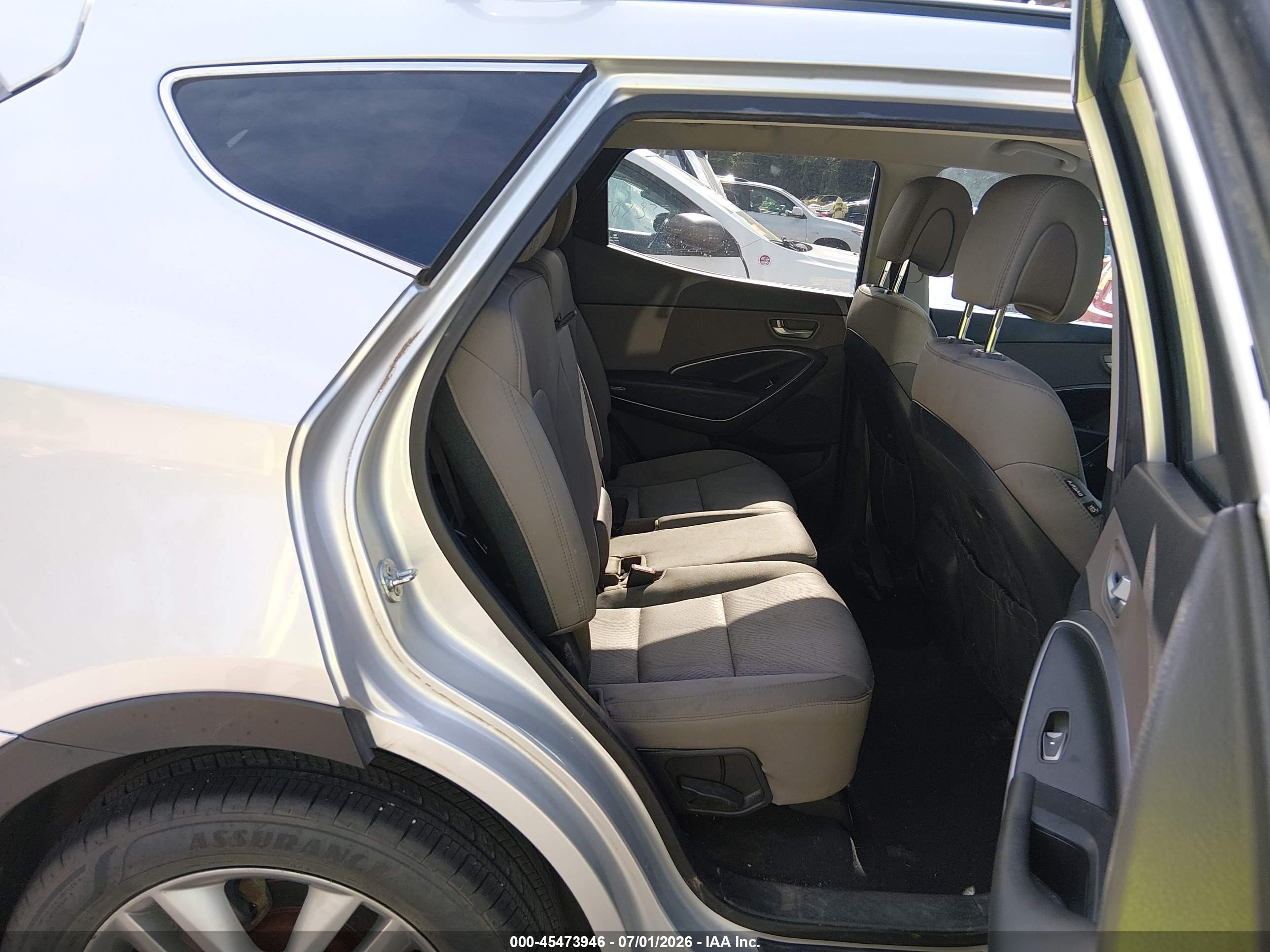 2013 Hyundai Santa Fe Sport 2.0t Silver vin: 5XYZUDLA3DG051936