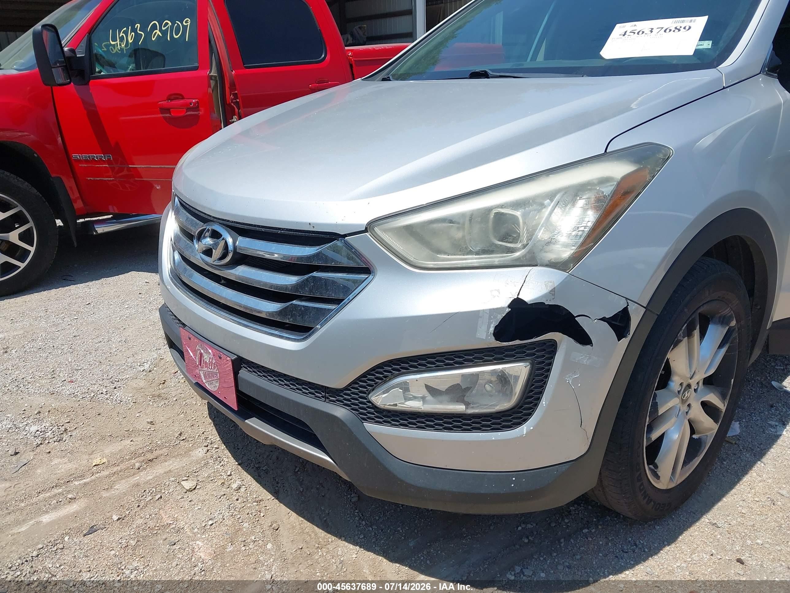 2013 Hyundai Santa Fe Sport 2.0t Серебряный vin: 5XYZUDLA3DG053590