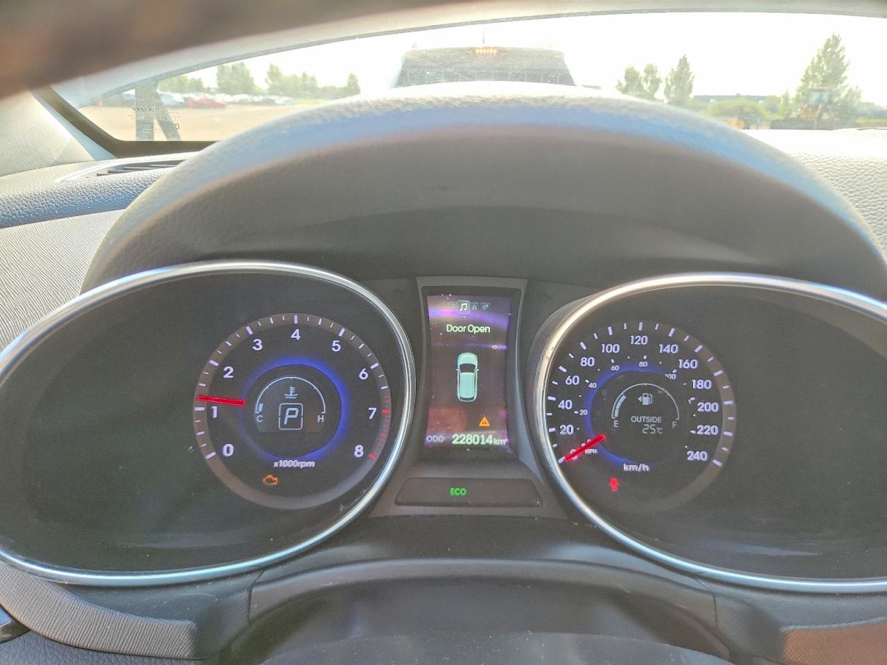 2015 Hyundai Santa Fe Sport 2.0t Gray vin: 5XYZUDLA3FG256997