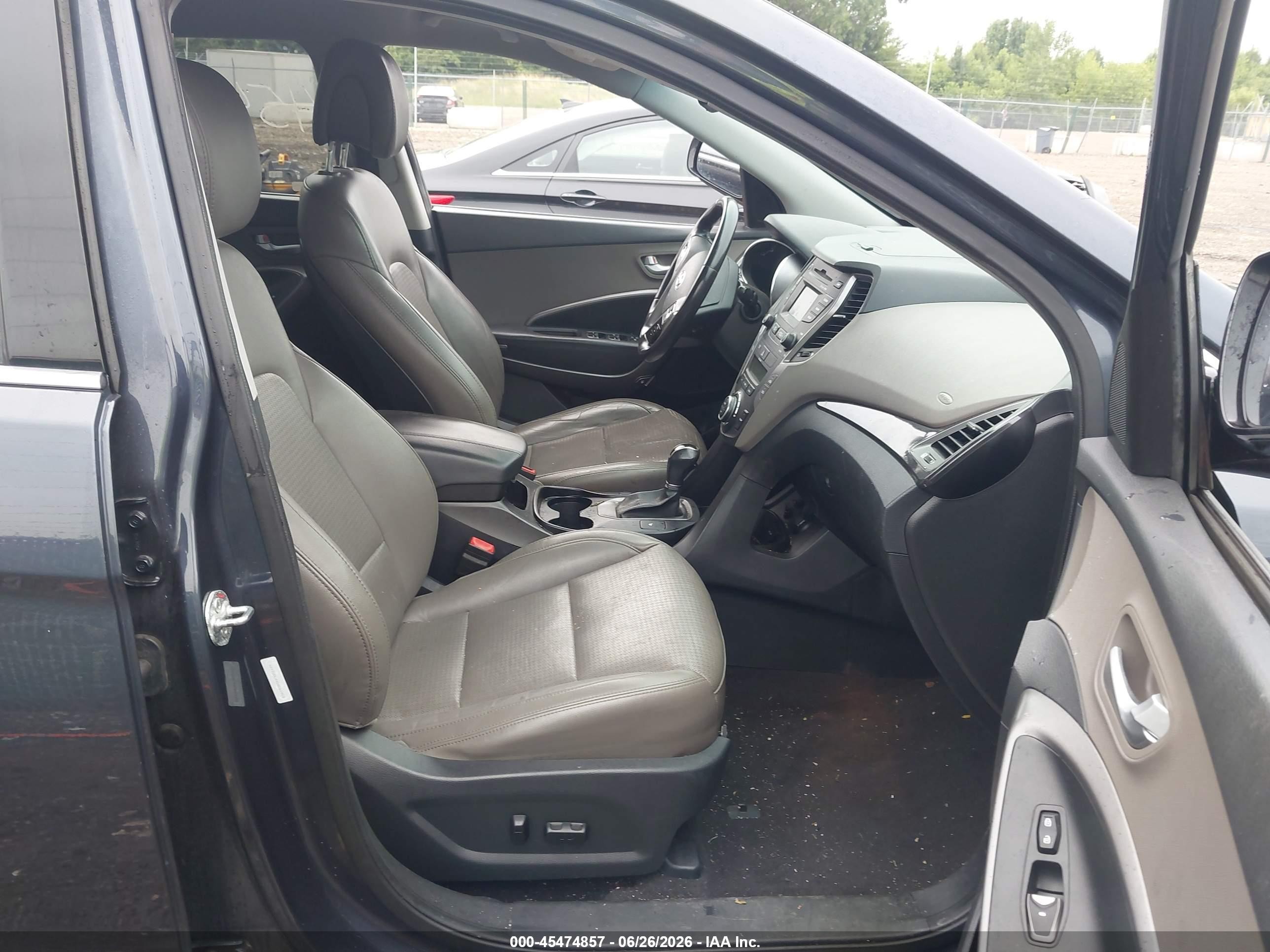 2013 Hyundai Santa Fe Sport 2.0t Navy vin: 5XYZUDLA4DG061455