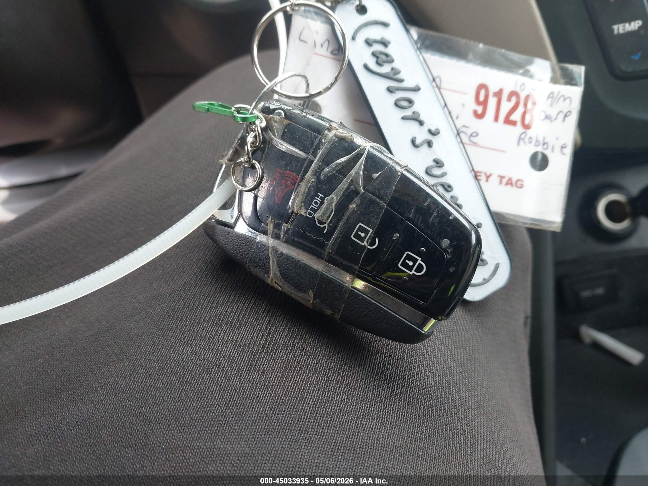 2013 Hyundai Santa Fe Sport 2.0t Green vin: 5XYZUDLA4DG064288