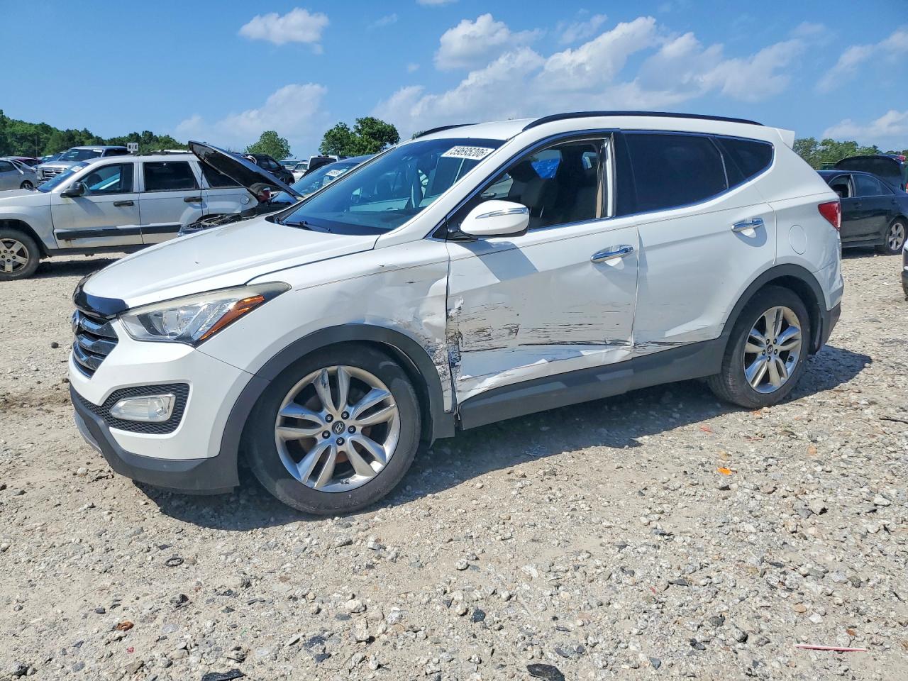 2013 Hyundai Santa Fe Sport 2.0t White vin: 5XYZUDLA4DG078207