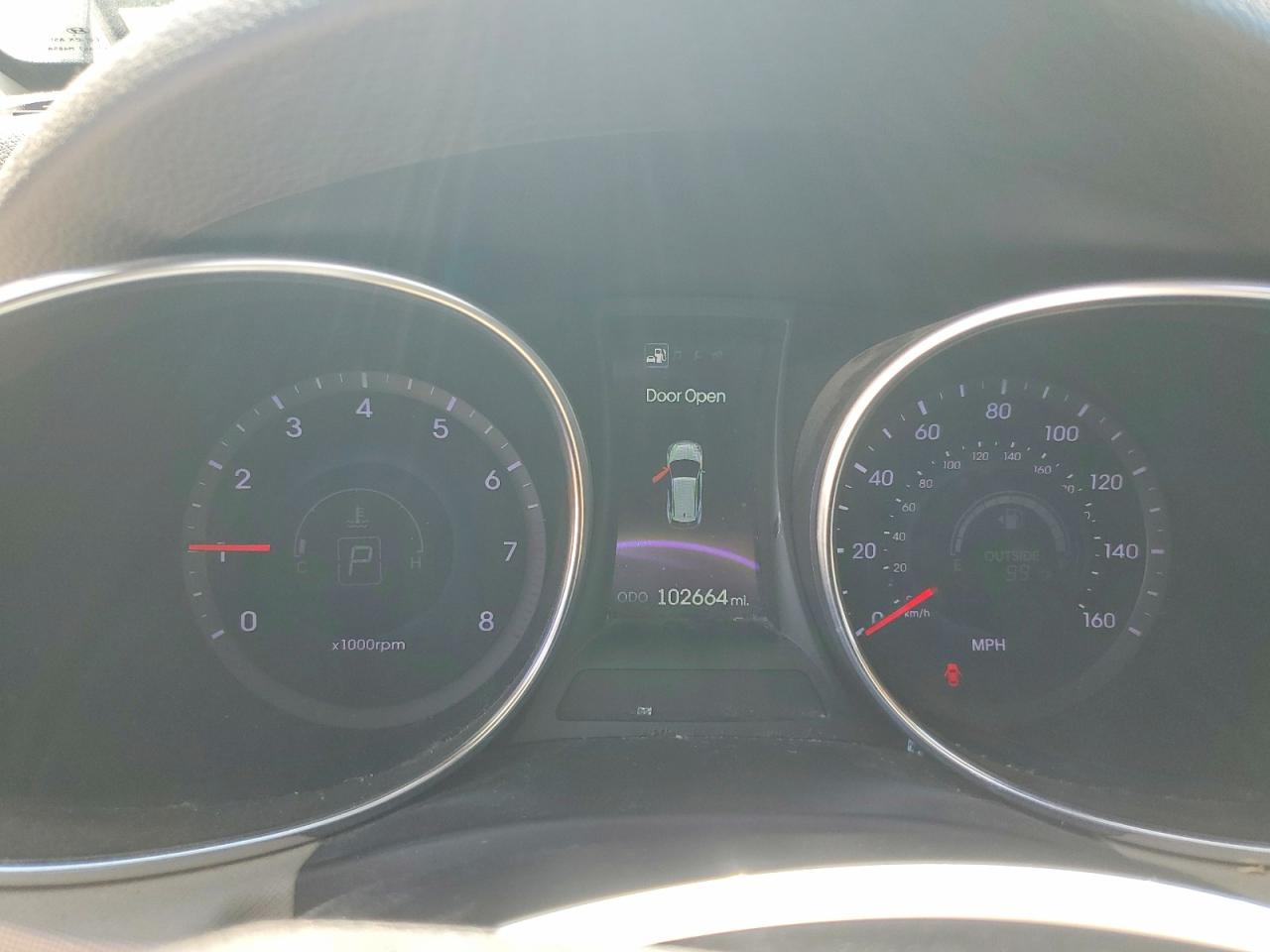 2013 Hyundai Santa Fe Sport 2.0t White vin: 5XYZUDLA4DG078207