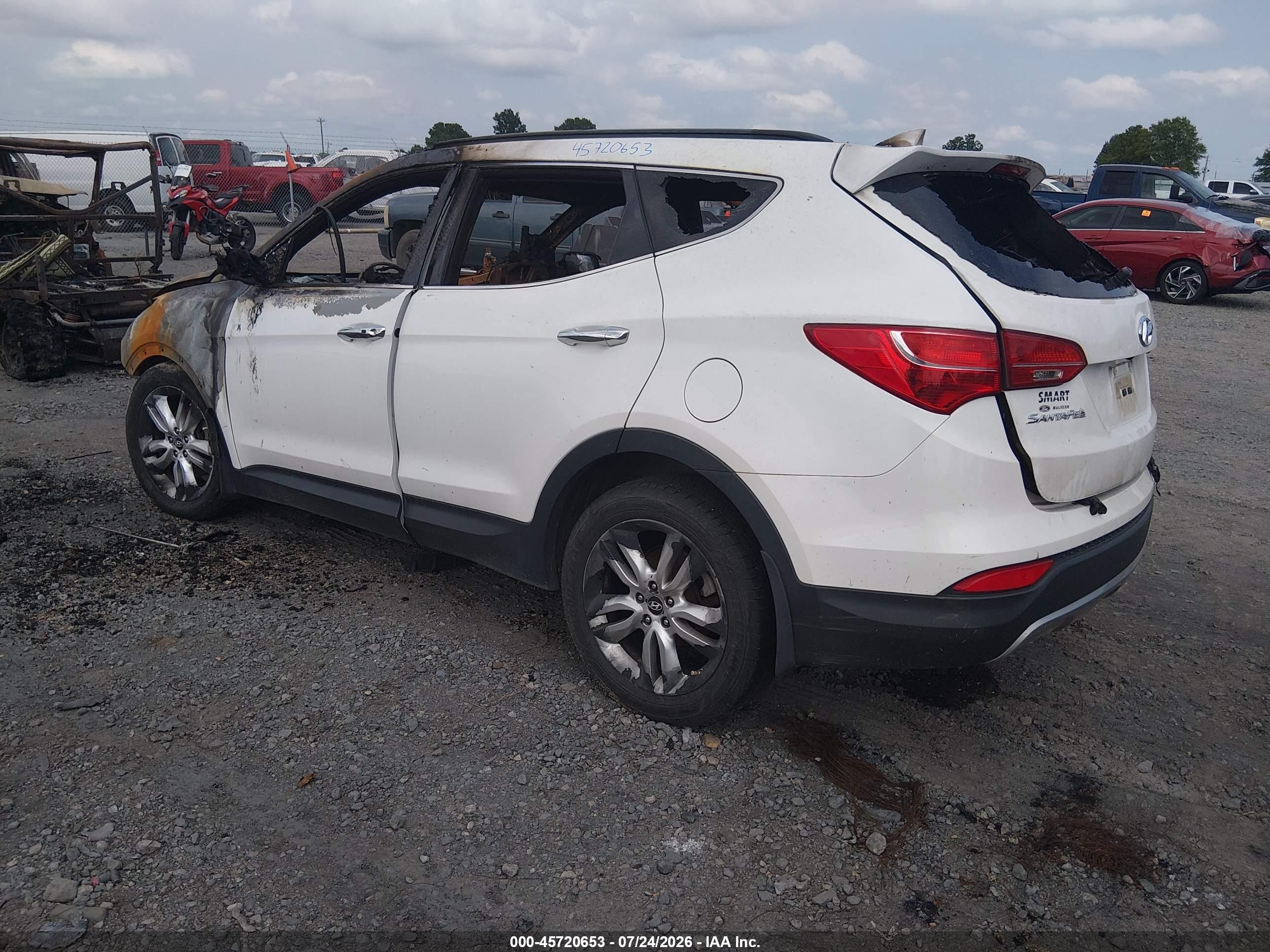 2013 Hyundai Santa Fe Sport 2.0t Белый vin: 5XYZUDLA4DG099431