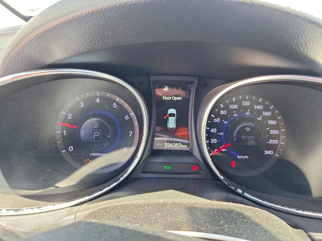 2013 Hyundai Santa Fe Sport 2.0t Серый vin: 5XYZUDLA4DG102697
