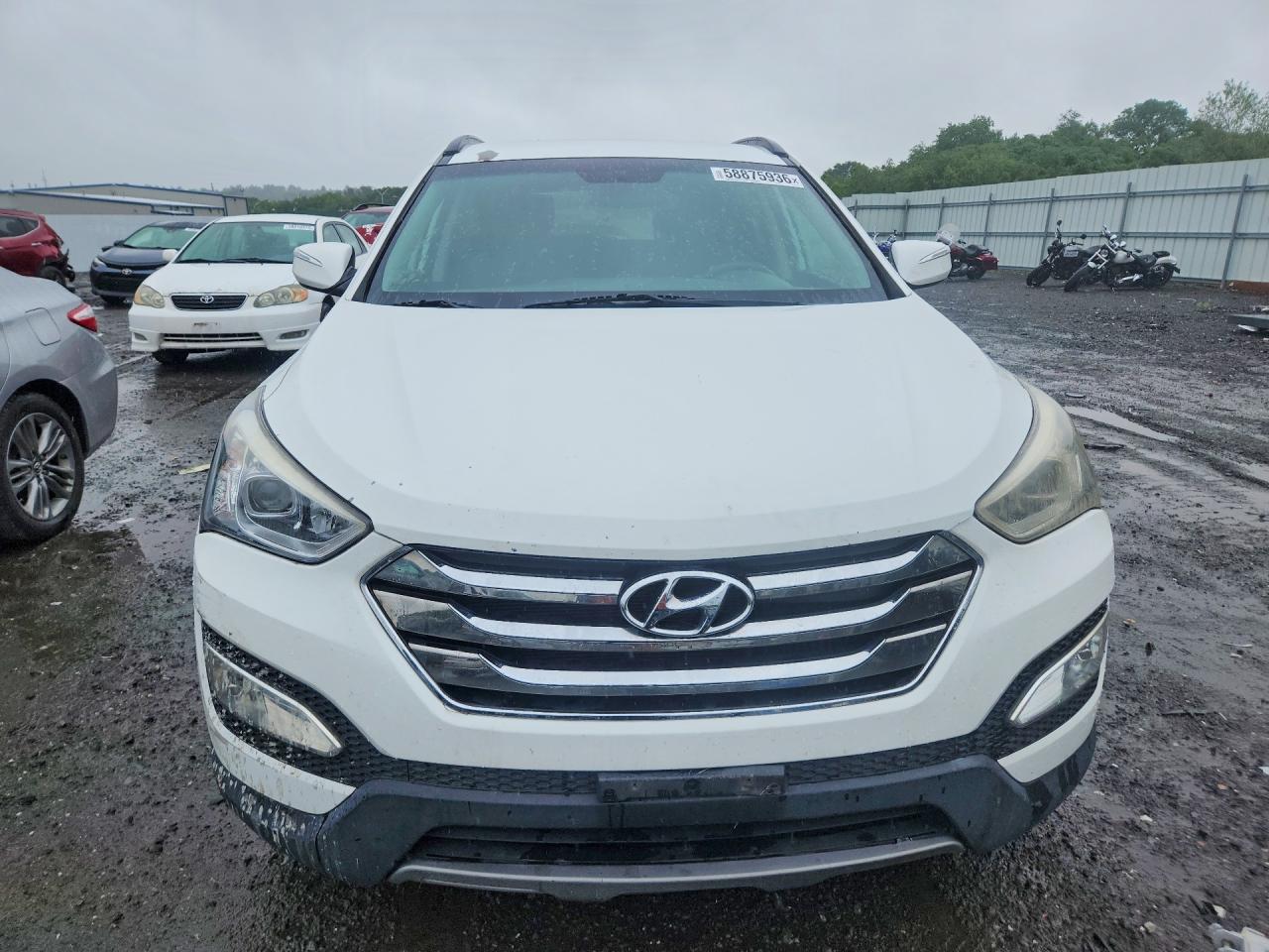 2014 Hyundai Santa Fe Sport 2.0t Белый vin: 5XYZUDLA4EG212070