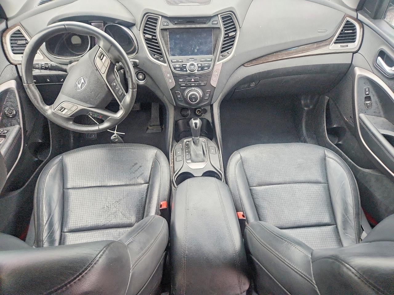 2014 Hyundai Santa Fe Sport 2.0t Белый vin: 5XYZUDLA4EG212070
