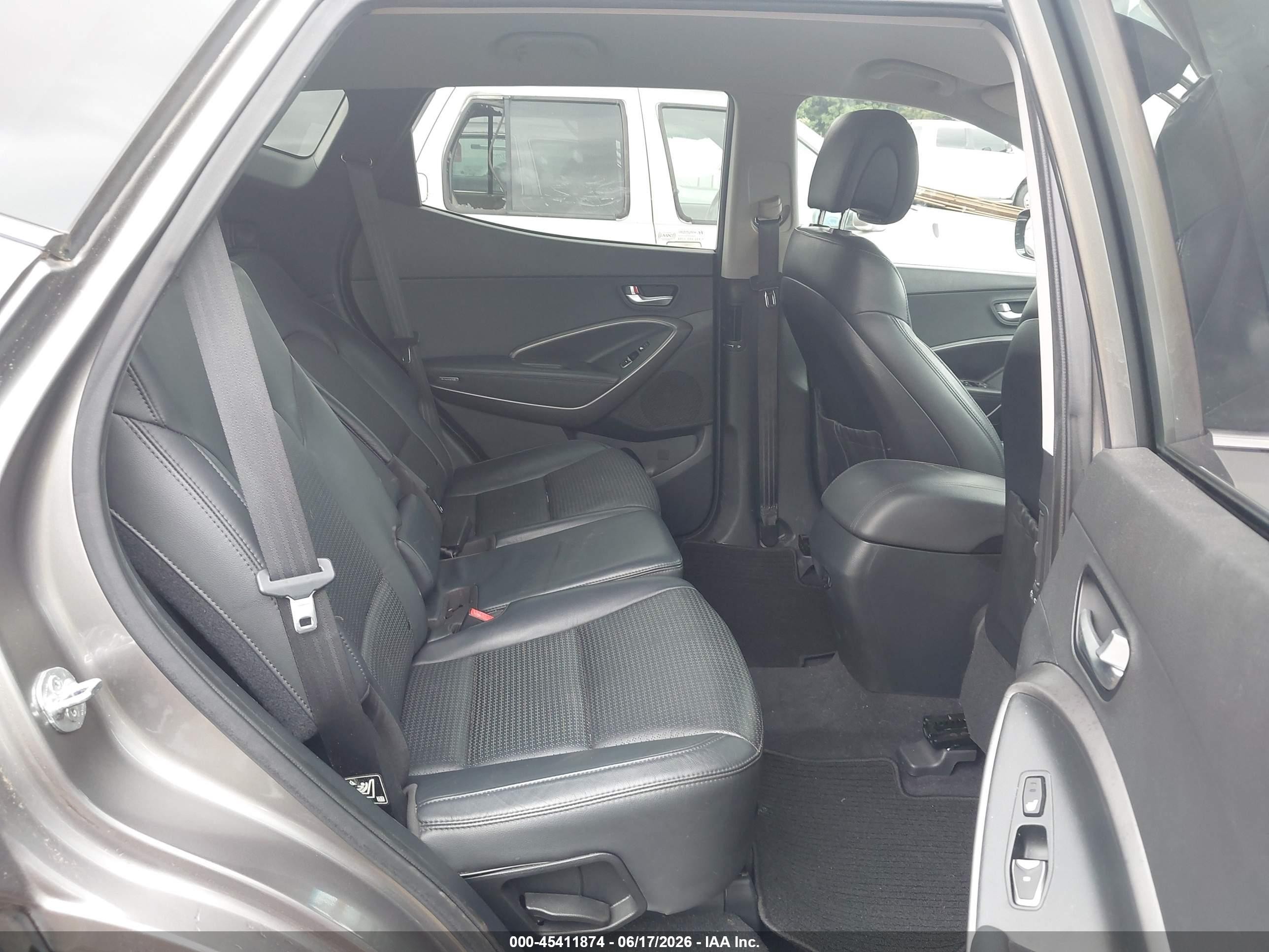 2013 Hyundai Santa Fe Sport 2.0t Gray vin: 5XYZUDLA5DG005394