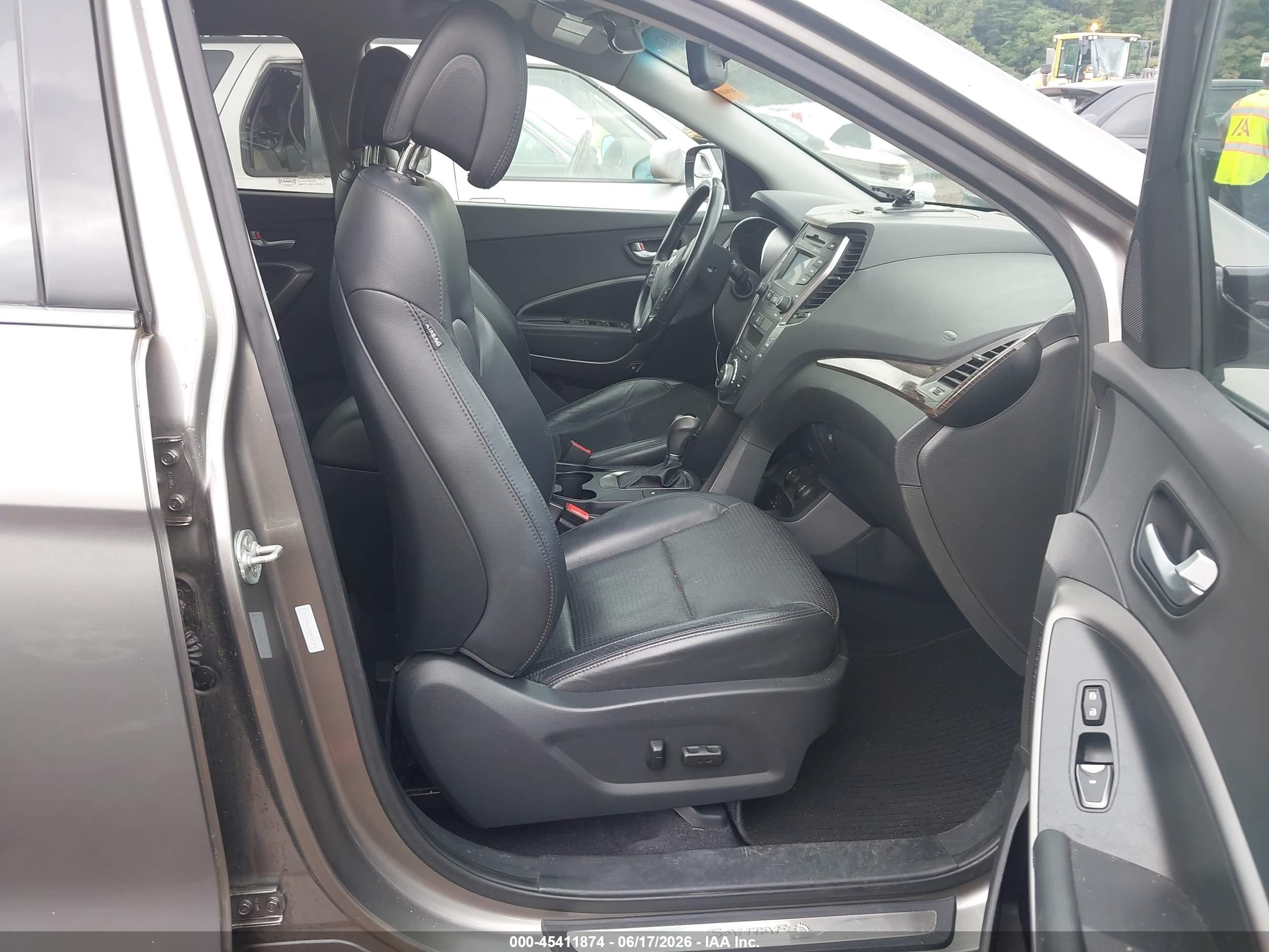 2013 Hyundai Santa Fe Sport 2.0t Gray vin: 5XYZUDLA5DG005394