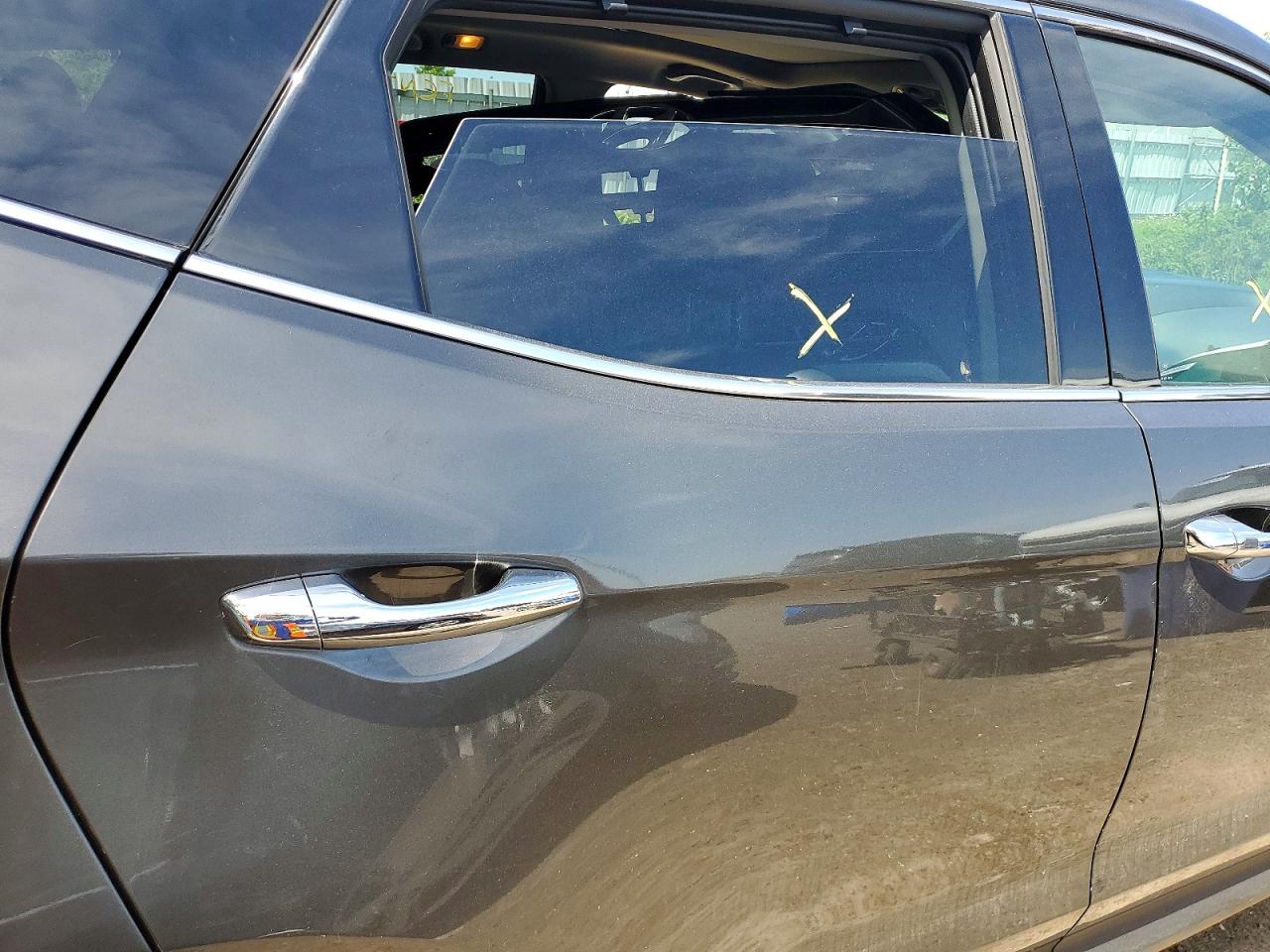 2013 Hyundai Santa Fe Sport 2.0t Gray vin: 5XYZUDLA5DG086302