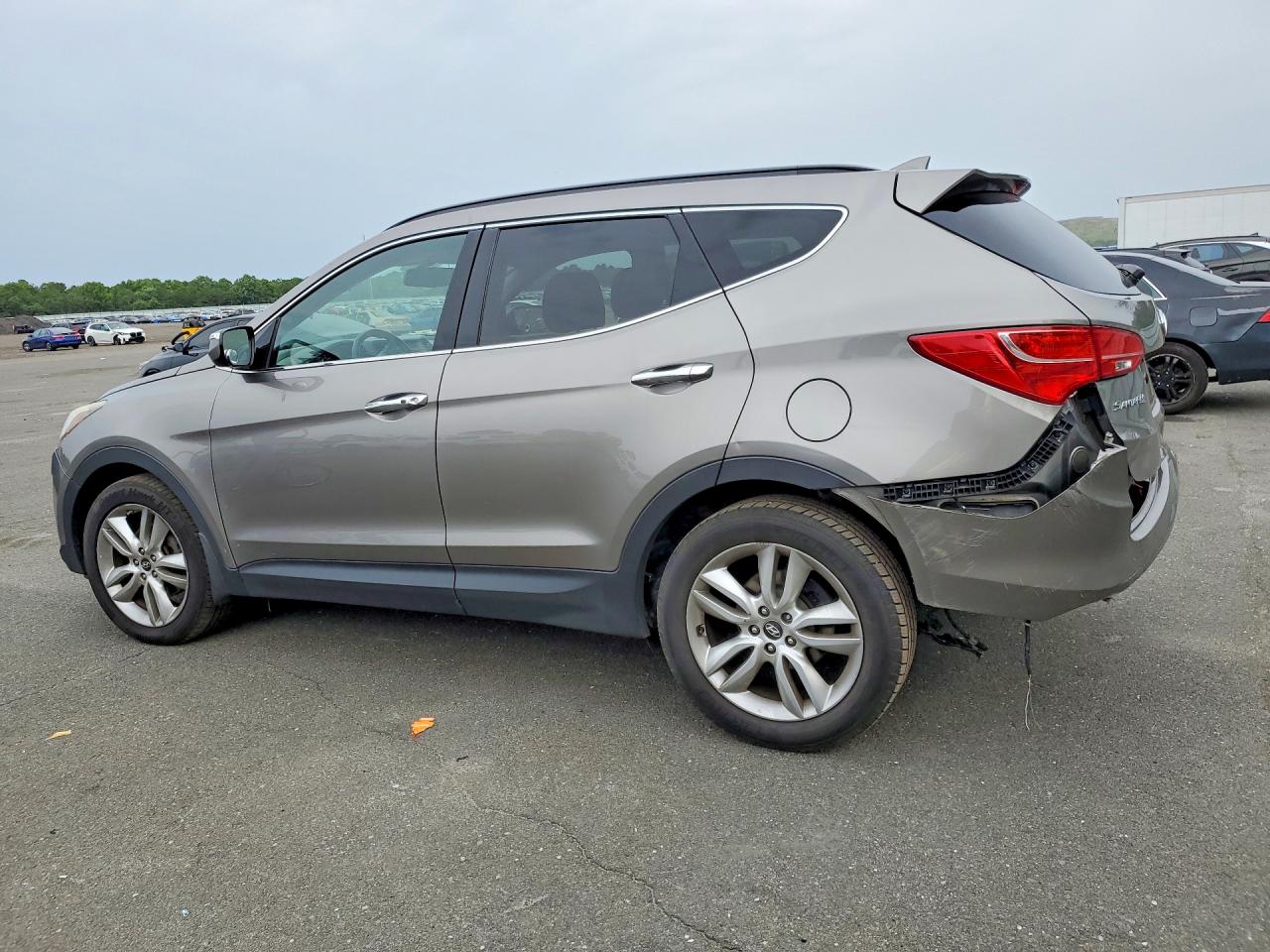 2013 Hyundai Santa Fe Sport 2.0t Beige vin: 5XYZUDLA5DG088616
