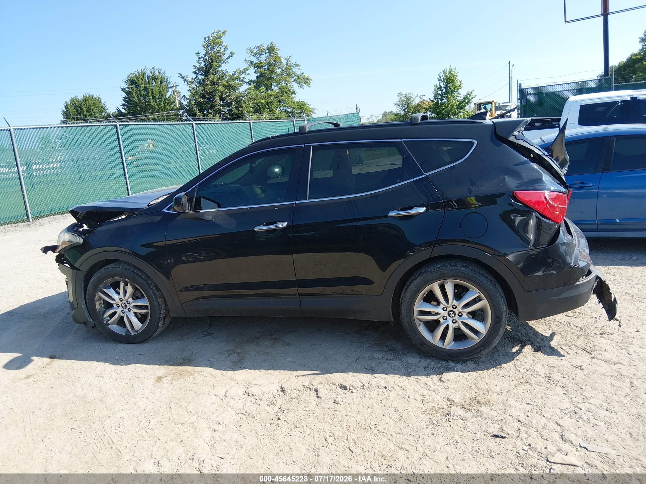 2013 Hyundai Santa Fe Sport 2.0t Black vin: 5XYZUDLA5DG095310