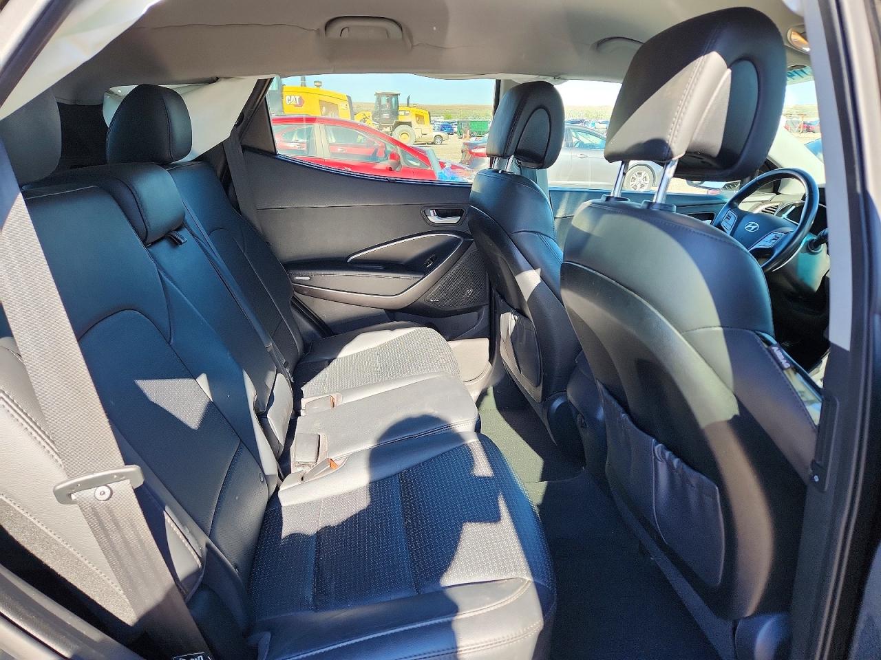 2014 Hyundai Santa Fe Sport 2.0t Black vin: 5XYZUDLA5EG209890
