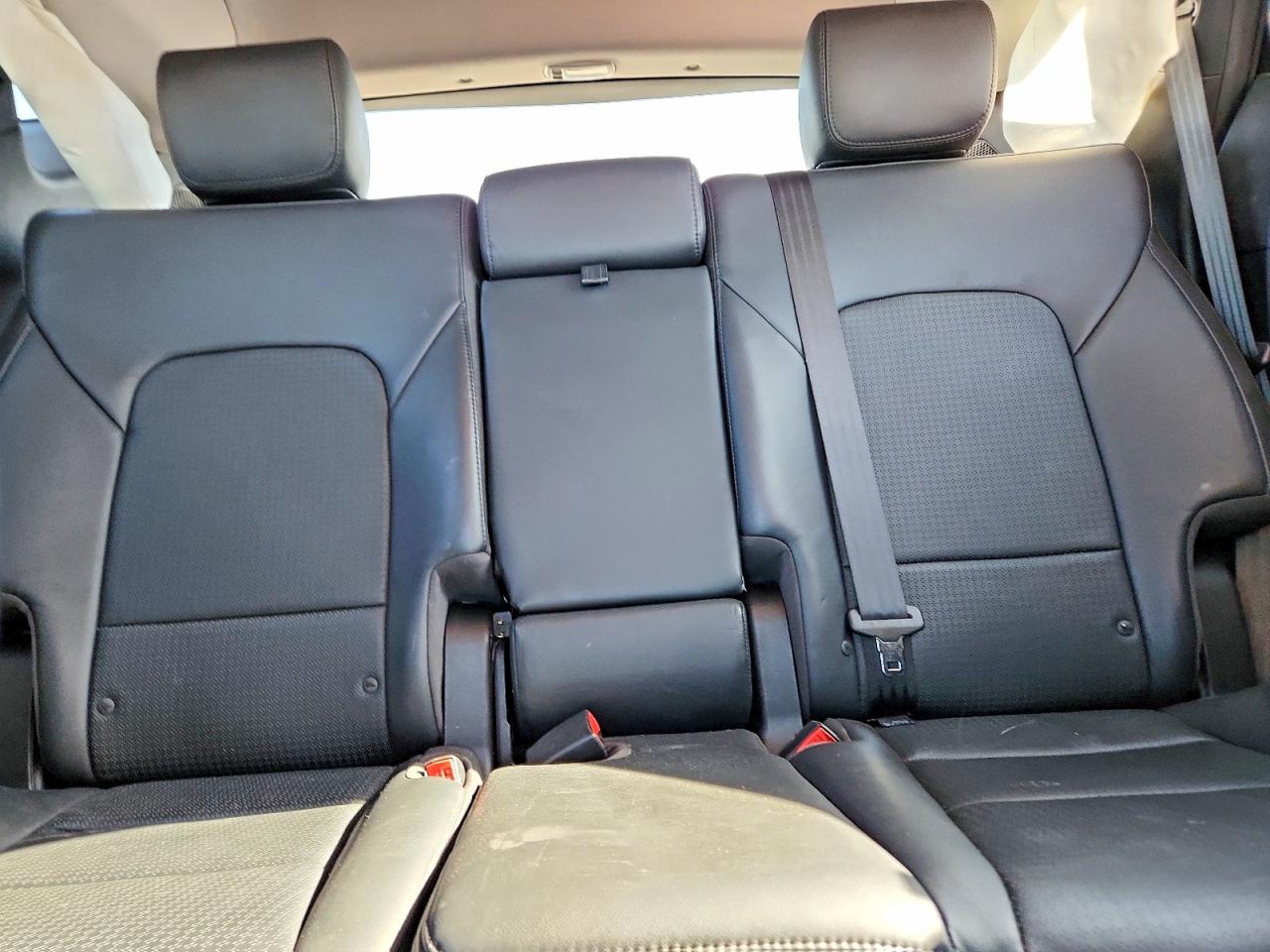 2014 Hyundai Santa Fe Sport 2.0t Black vin: 5XYZUDLA5EG209890