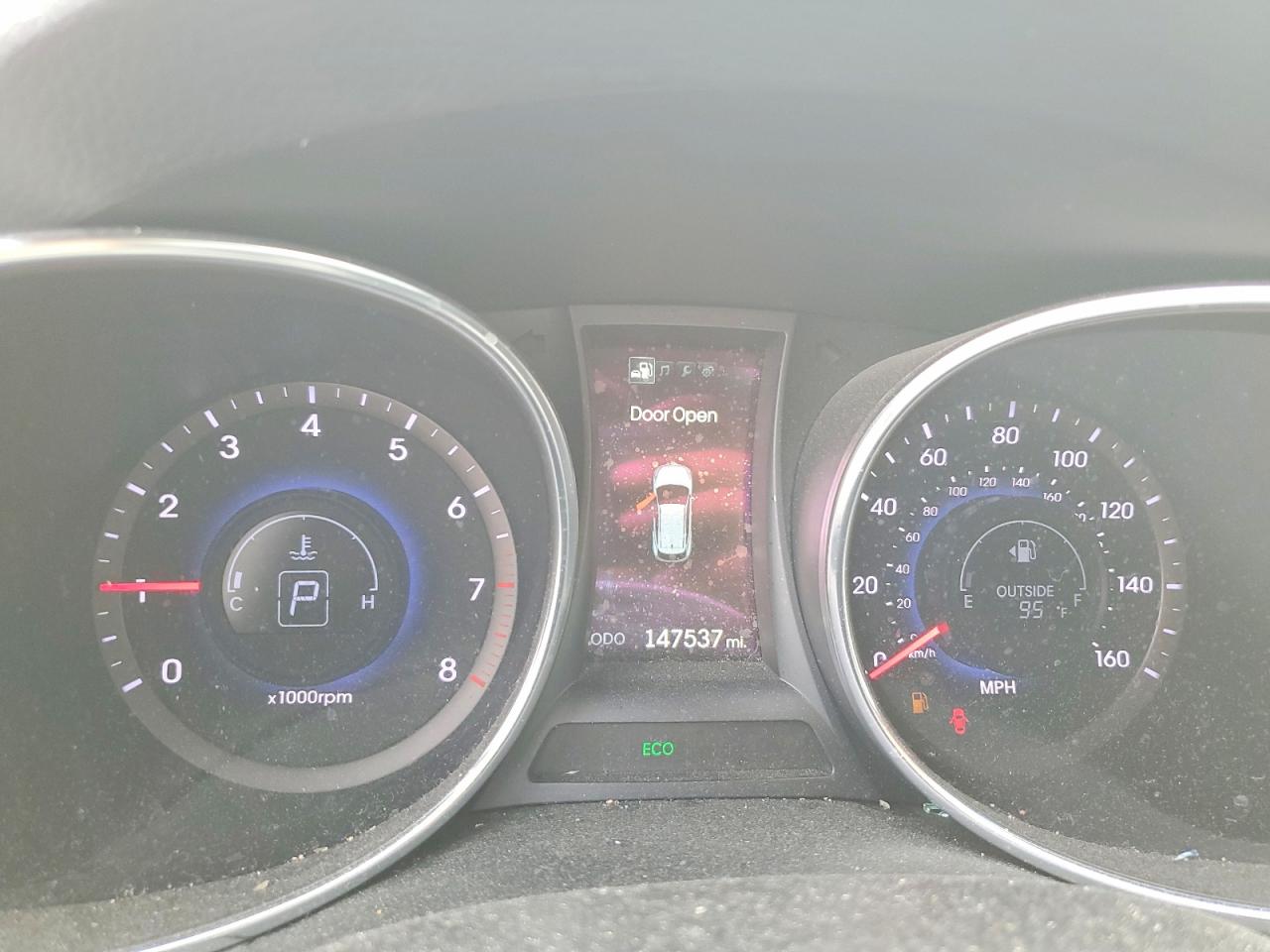 2015 Hyundai Santa Fe Sport 2.0t Gray vin: 5XYZUDLA5FG283893