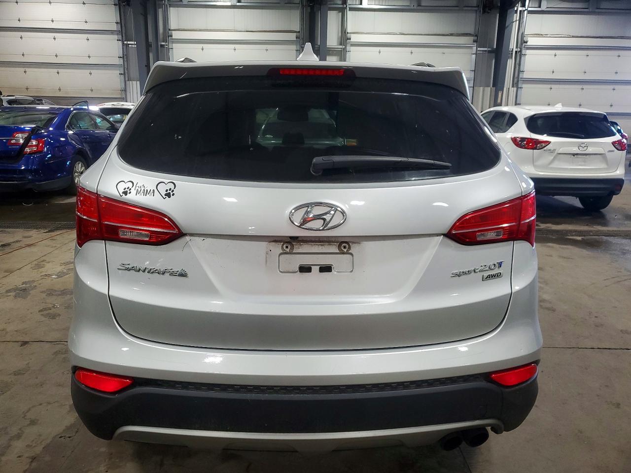 2013 Hyundai Santa Fe Sport 2.0t Silver vin: 5XYZUDLA6DG063322