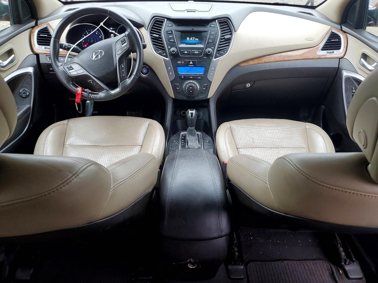 2013 Hyundai Santa Fe Sport 2.0t Red vin: 5XYZUDLA6DG070223