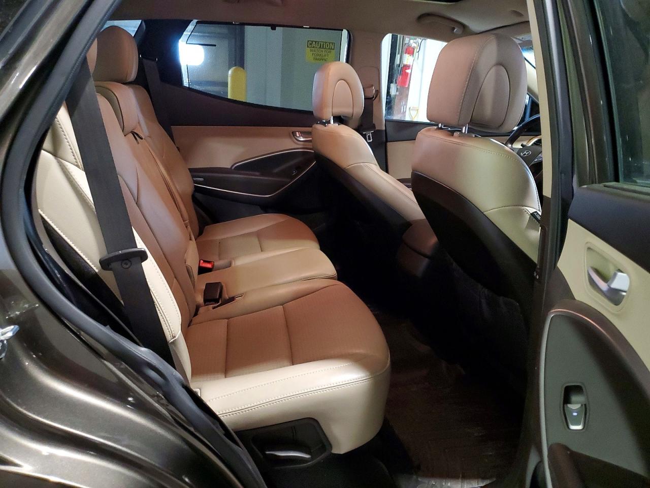 2014 Hyundai Santa Fe Sport 2.0t Серый vin: 5XYZUDLA7EG214217
