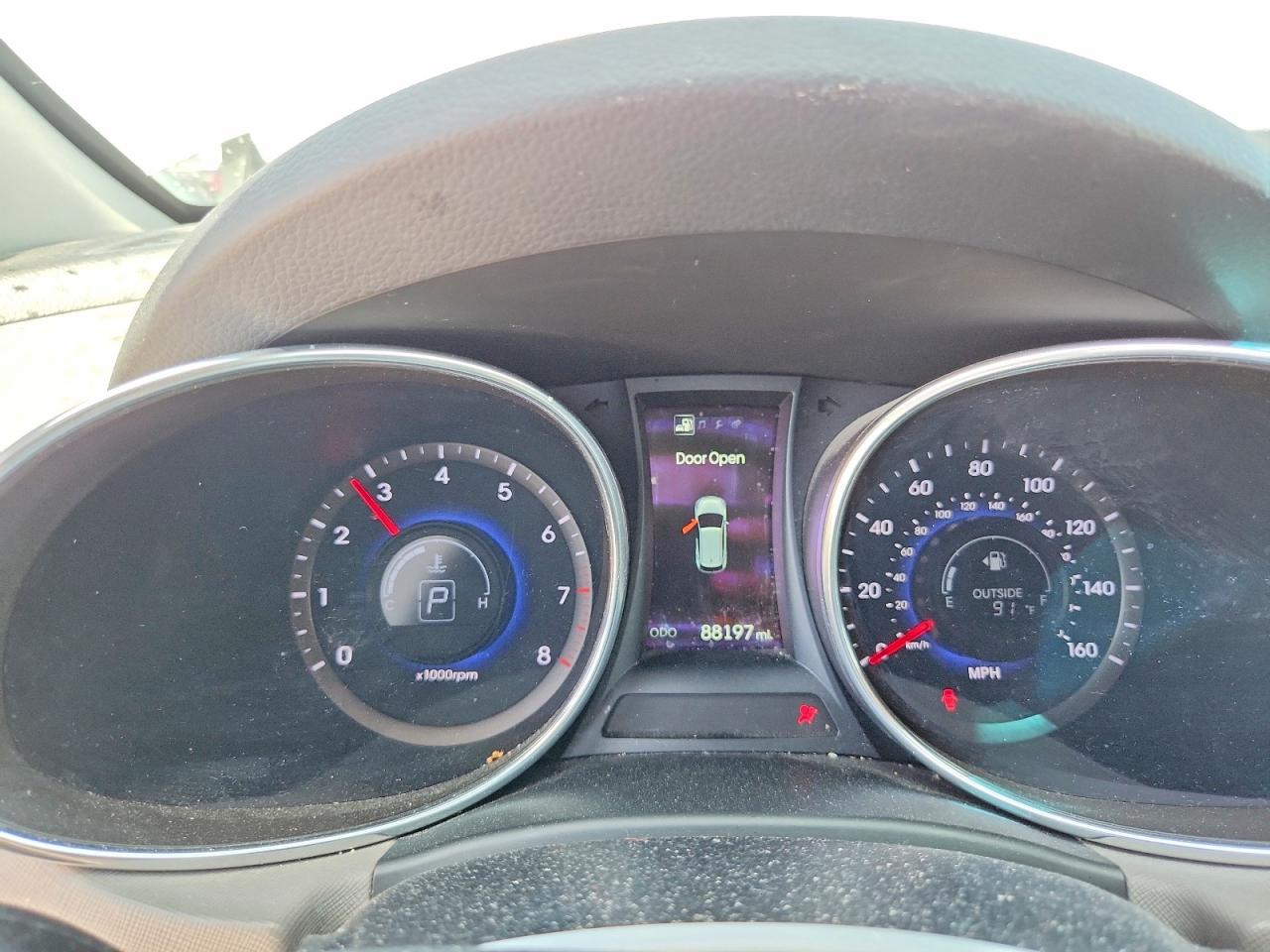 2015 Hyundai Santa Fe Sport 2.0t Silver vin: 5XYZUDLA8FG300508